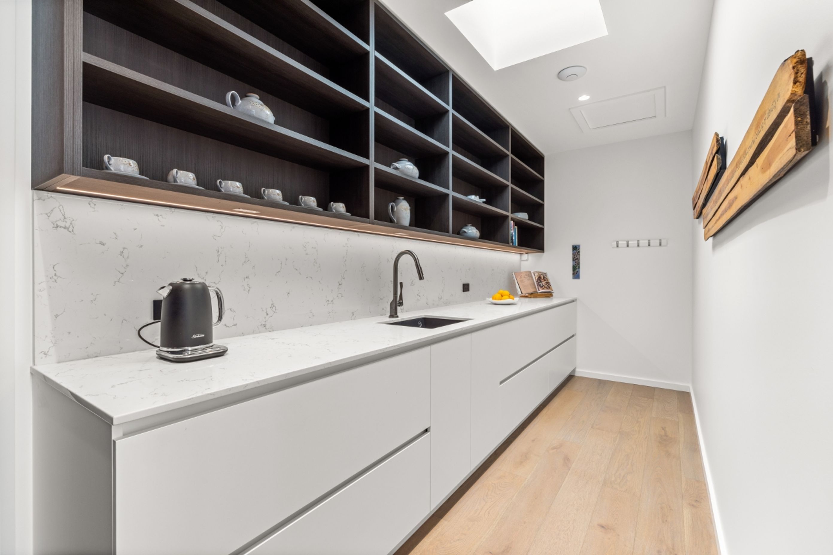 Pa Road Residence