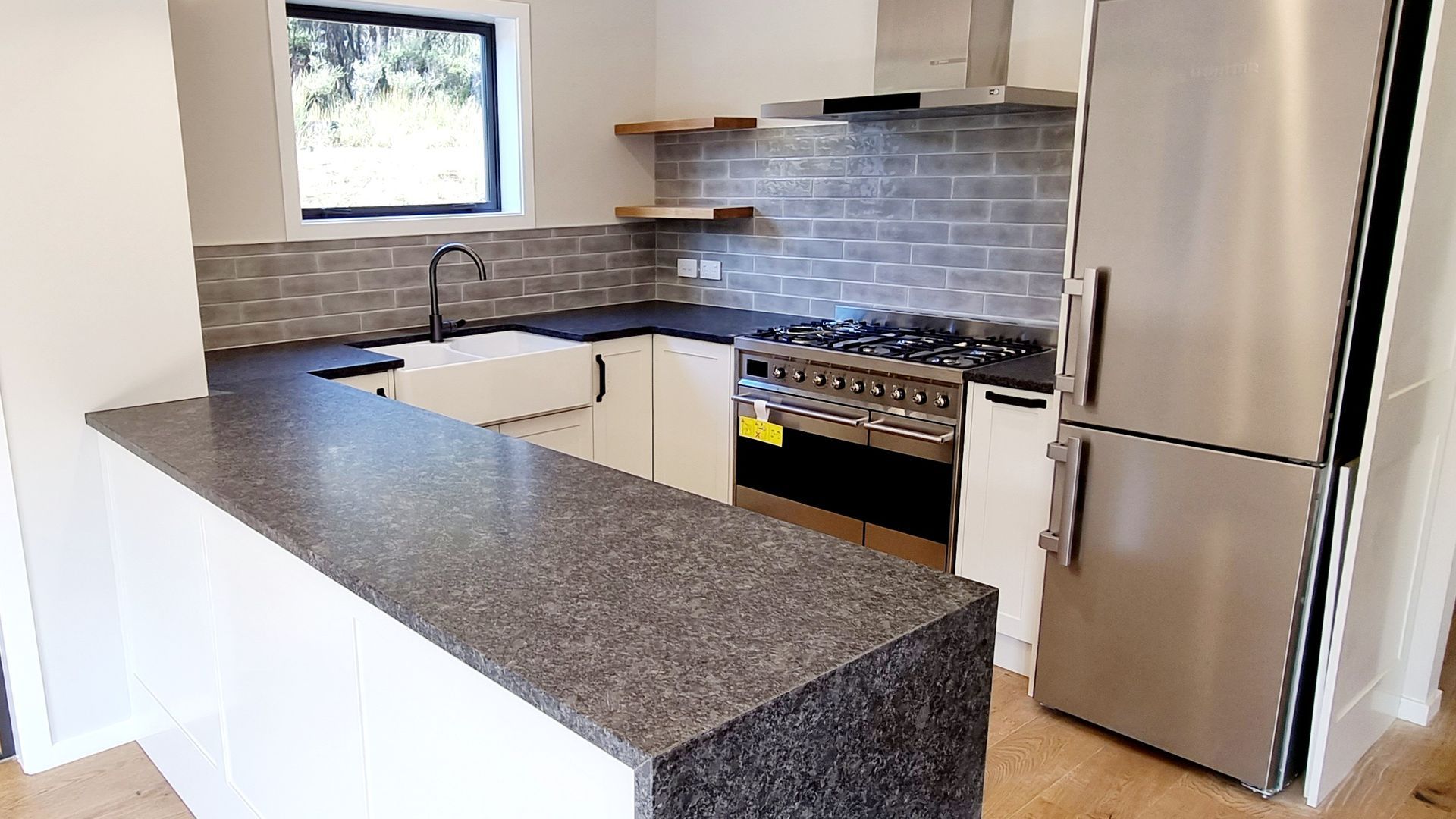 Landmark New Build in Akatarawa banner