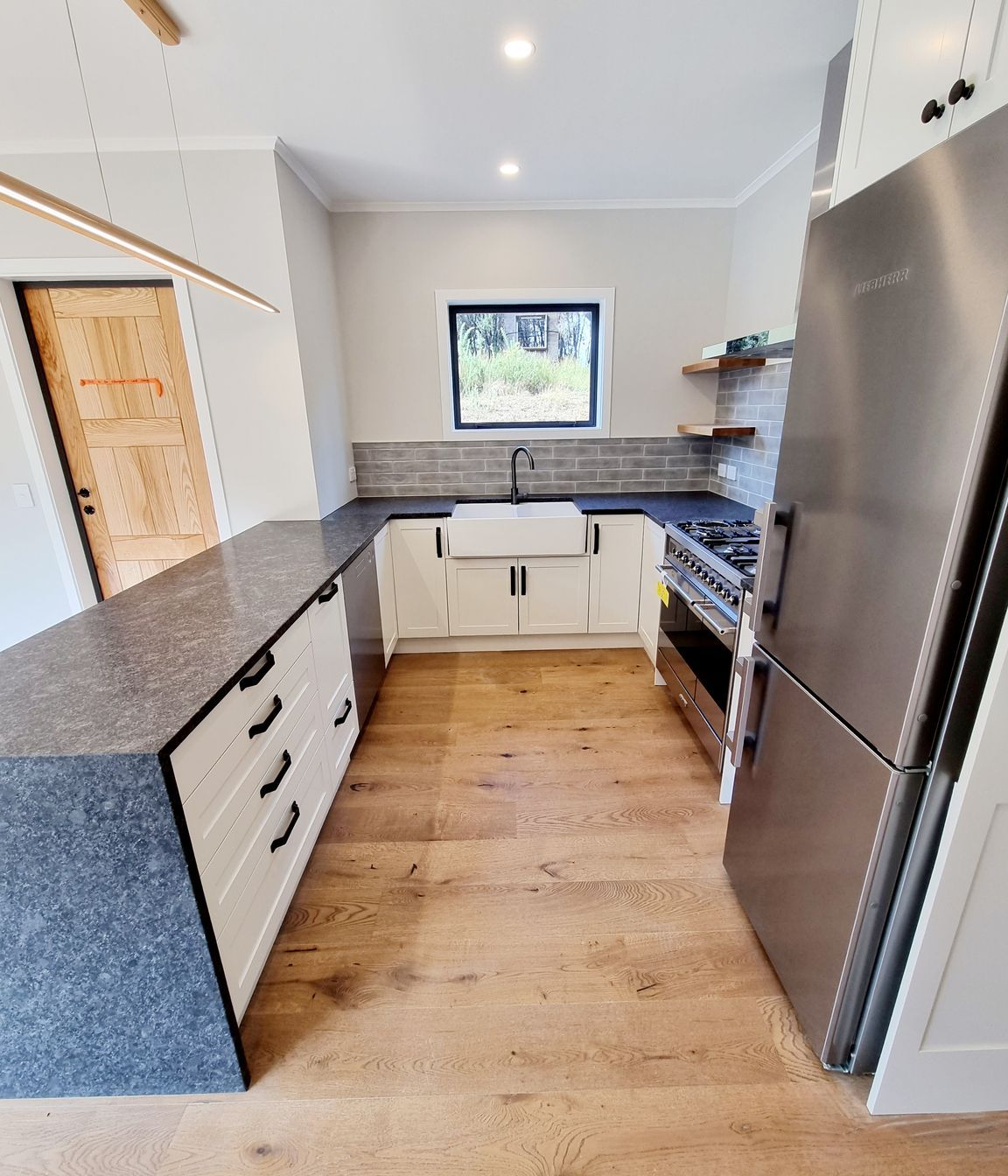Landmark New Build in Akatarawa