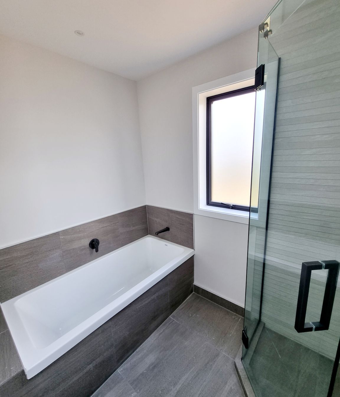 Landmark New Build in Akatarawa