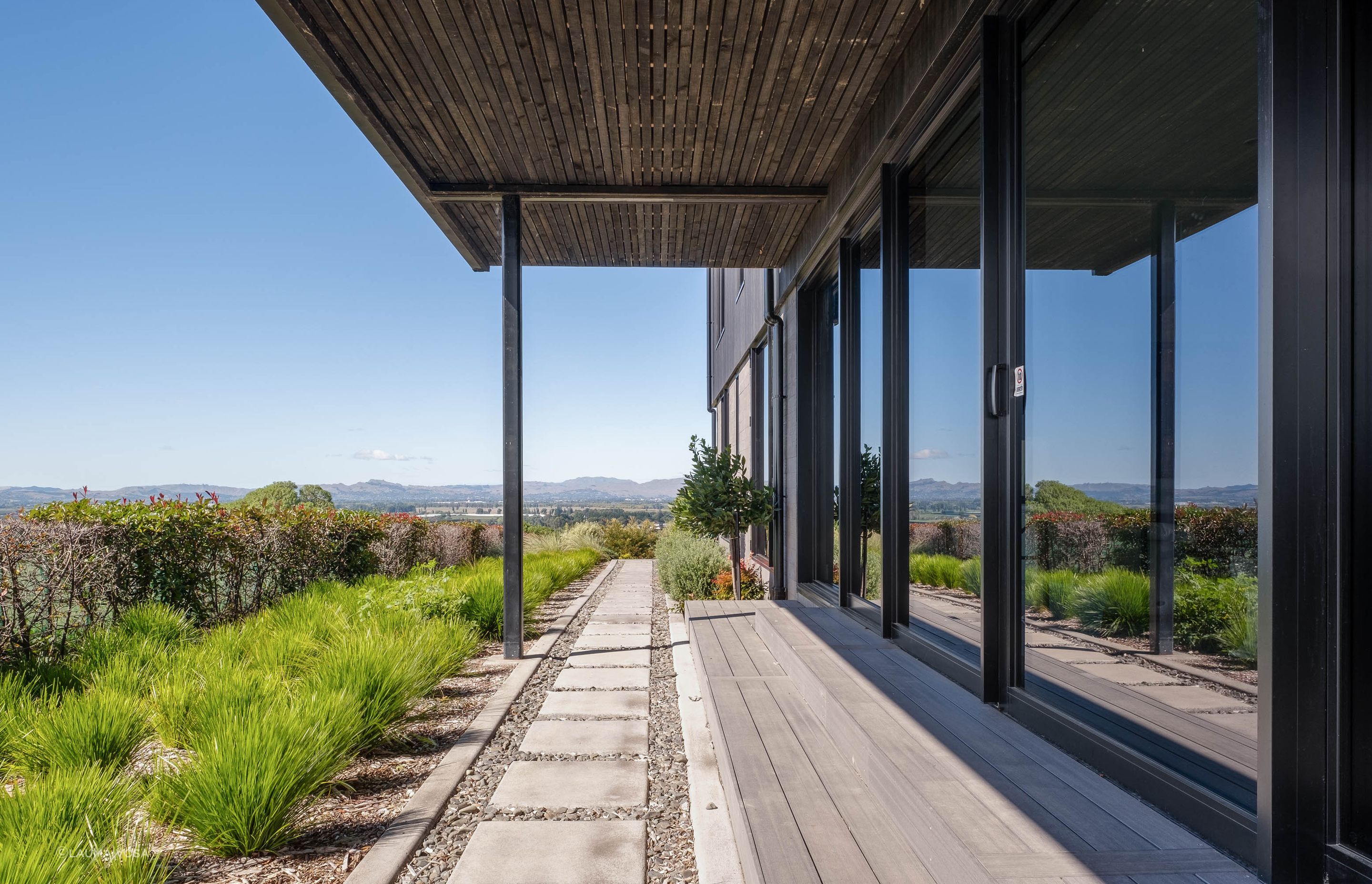 2025-02-26-HAL-HILLTOP-HOUSE-27.jpg