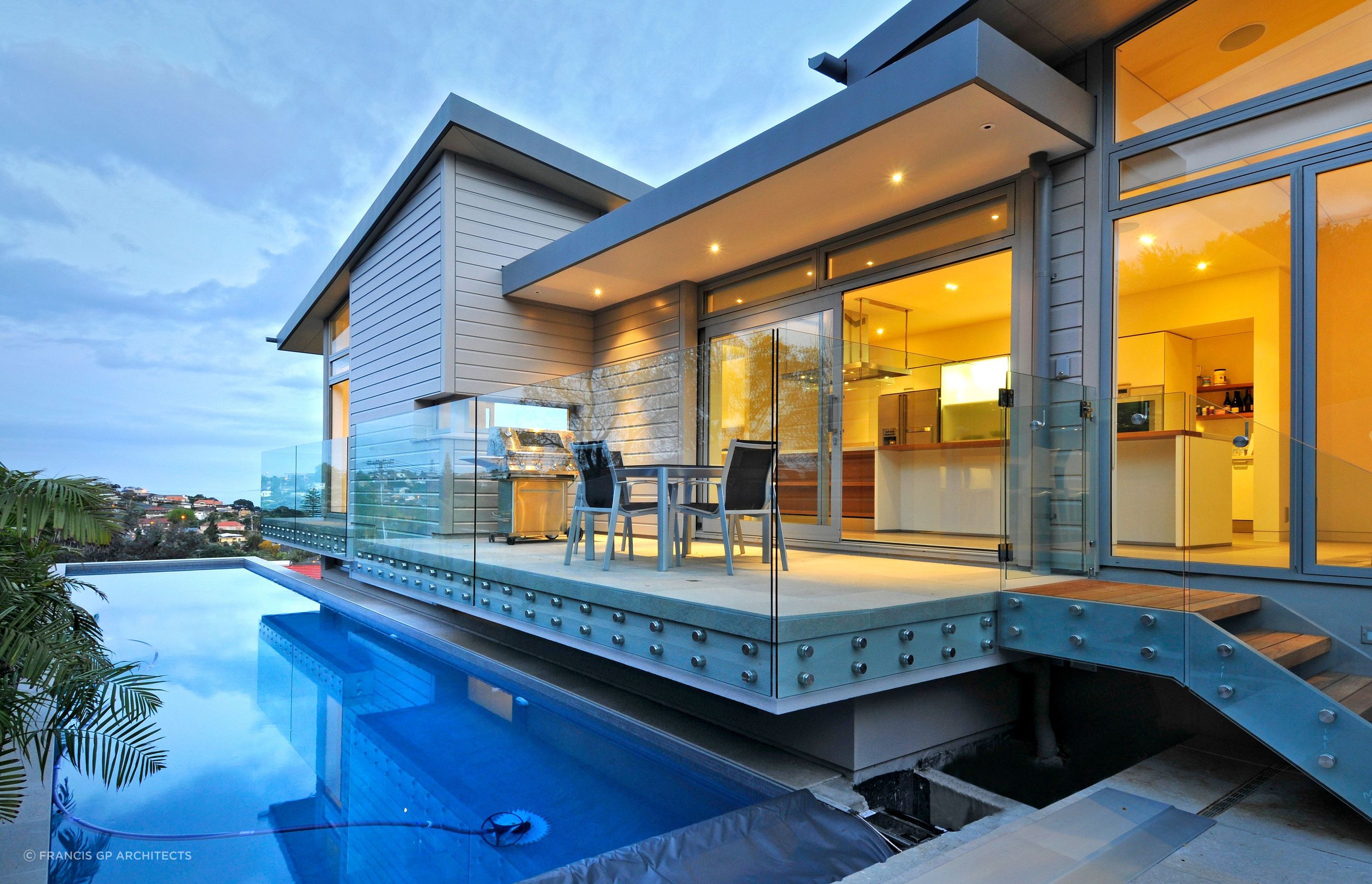 2036-Open2view-ID307715-Aotearoa.jpg