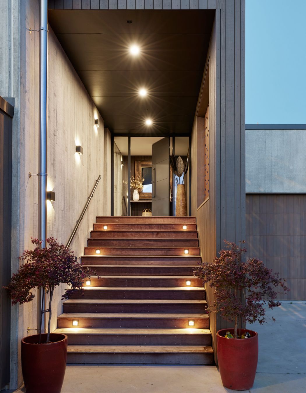 Stepped Ridge House