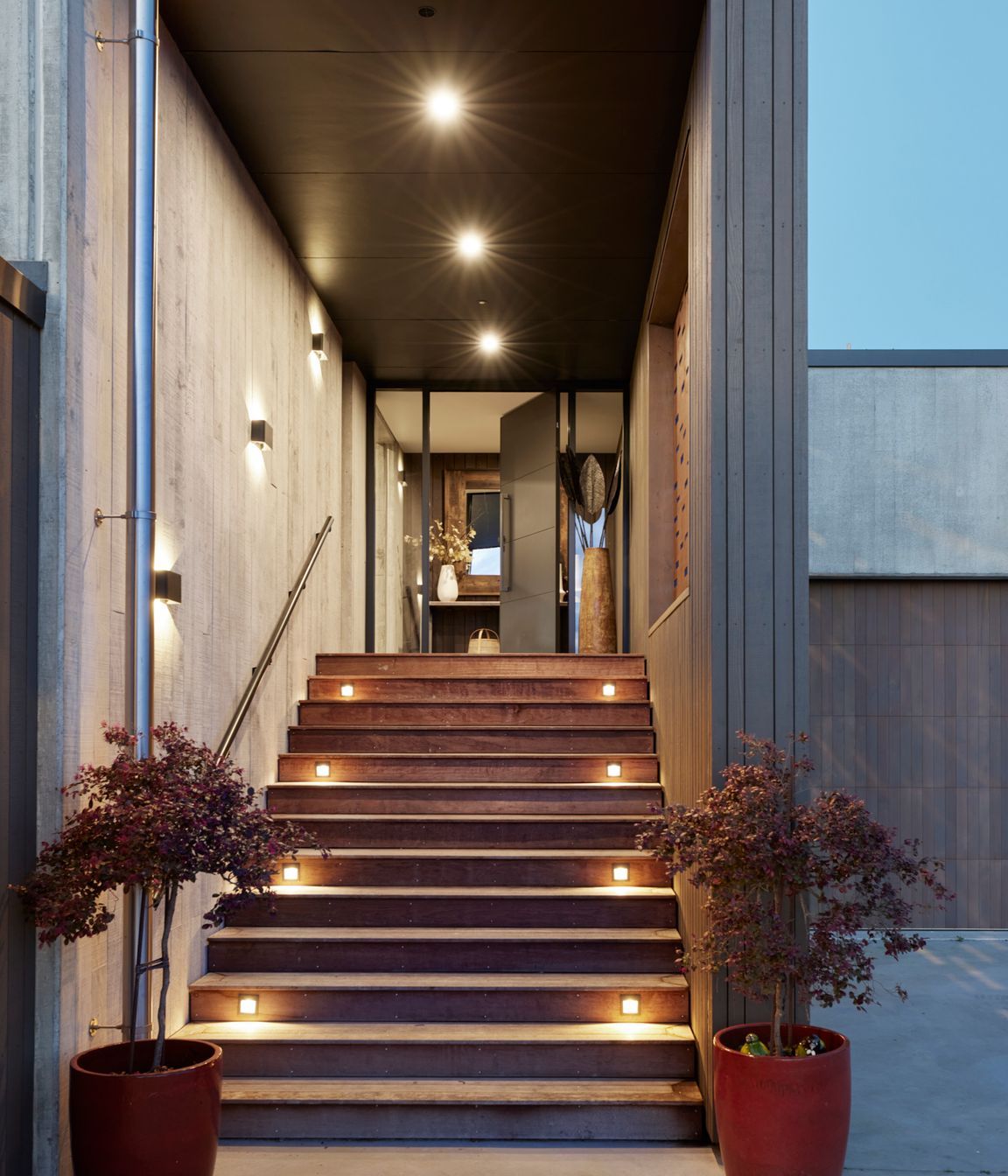 Stepped Ridge House