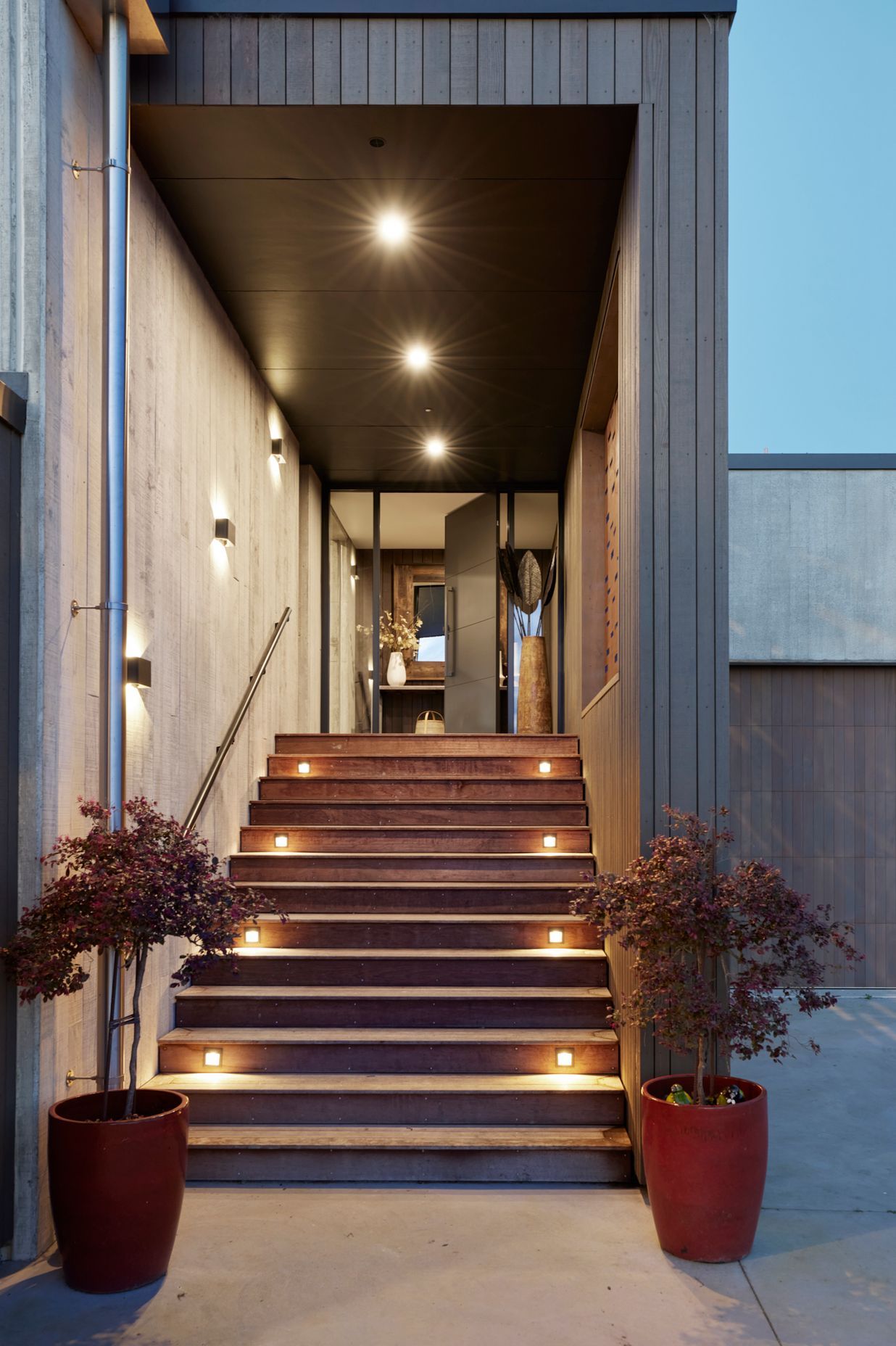 Stepped Ridge House