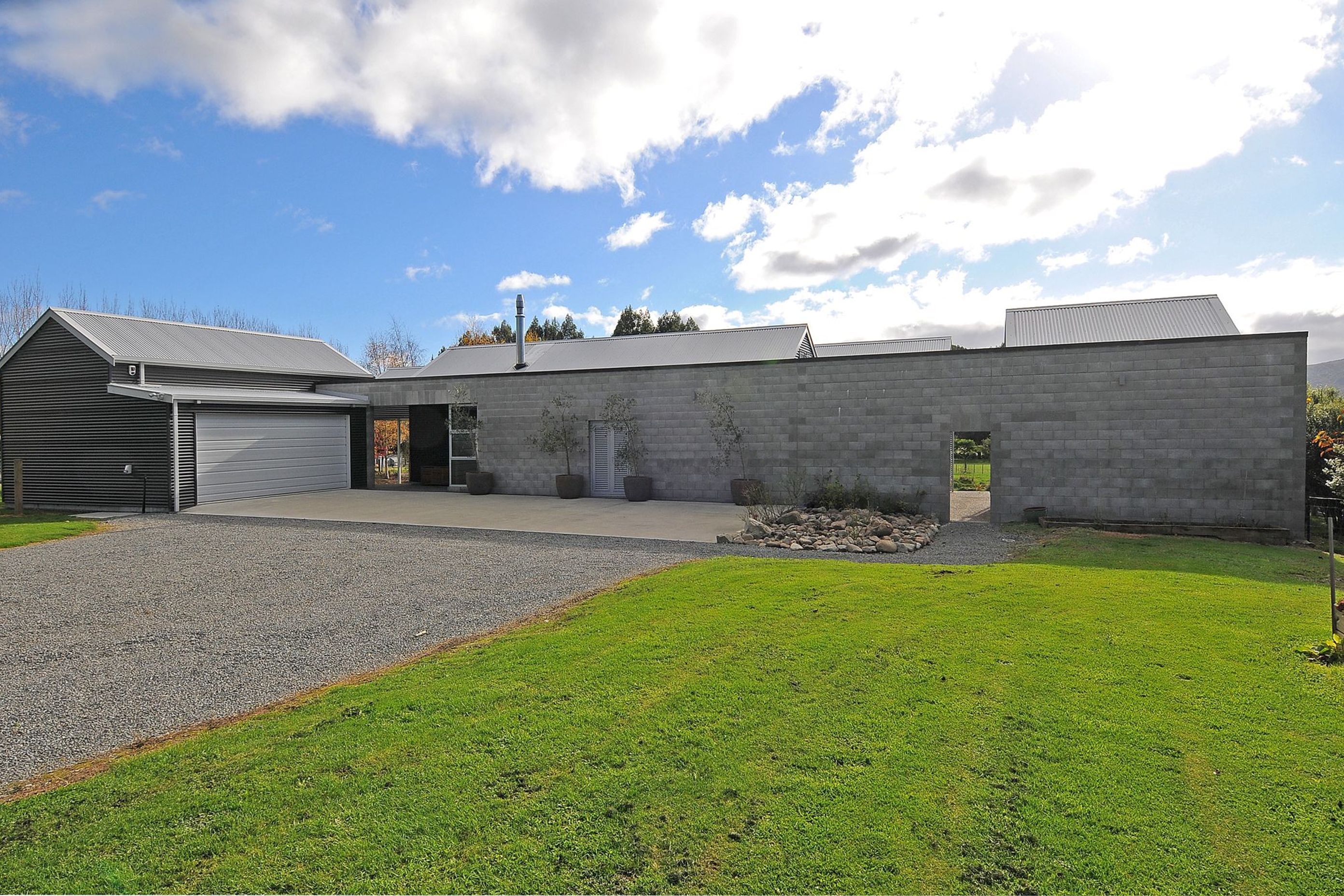 Mangaroa - New Build