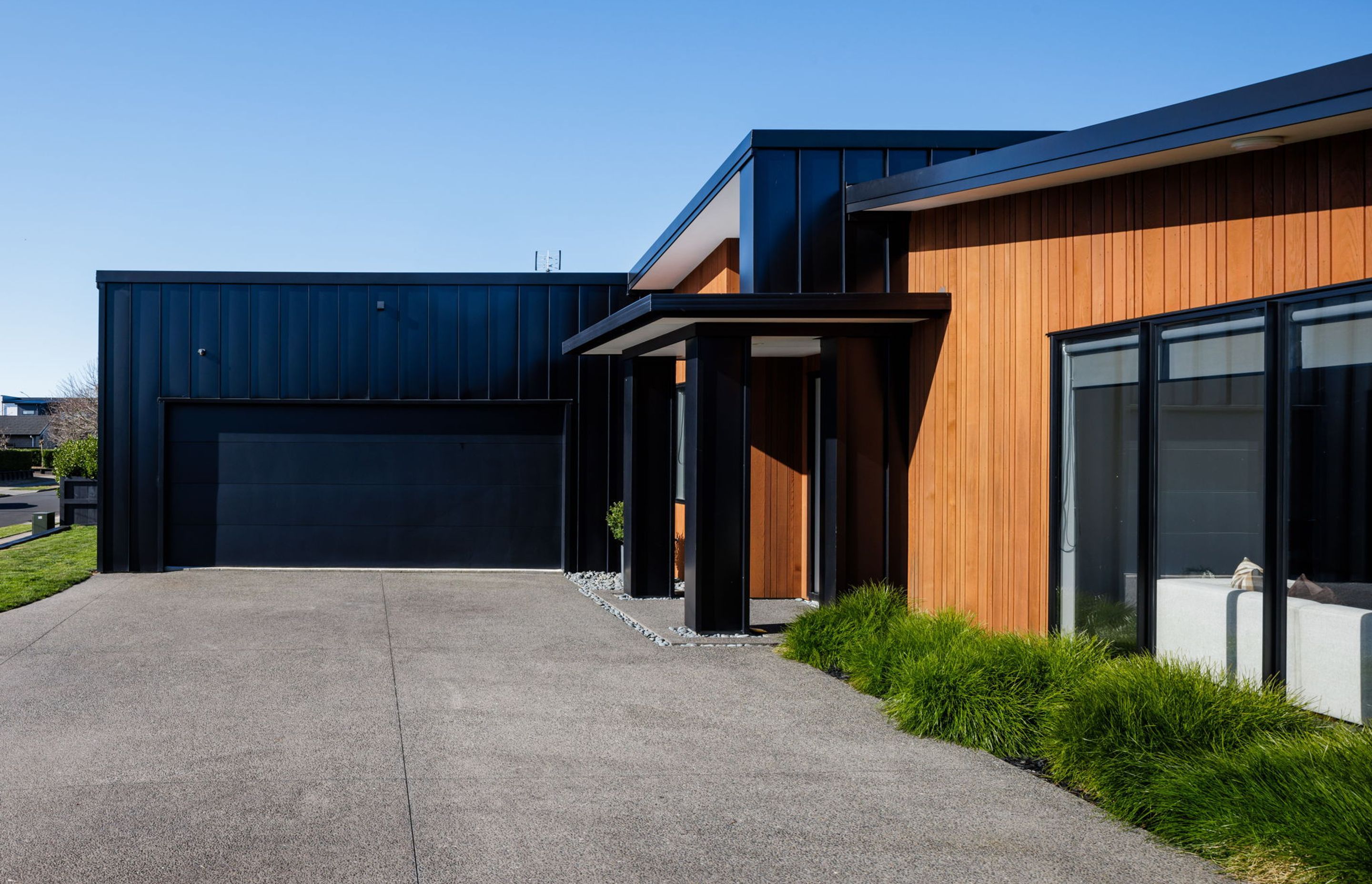 26-web-or-mls-23inHouseAR56437.jpg