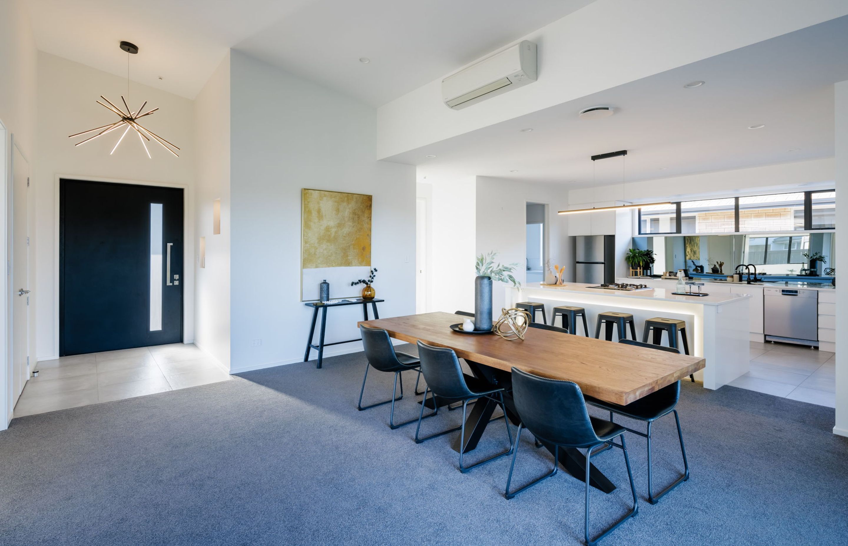 30-web-or-mls-27inHouseAR56497.jpg
