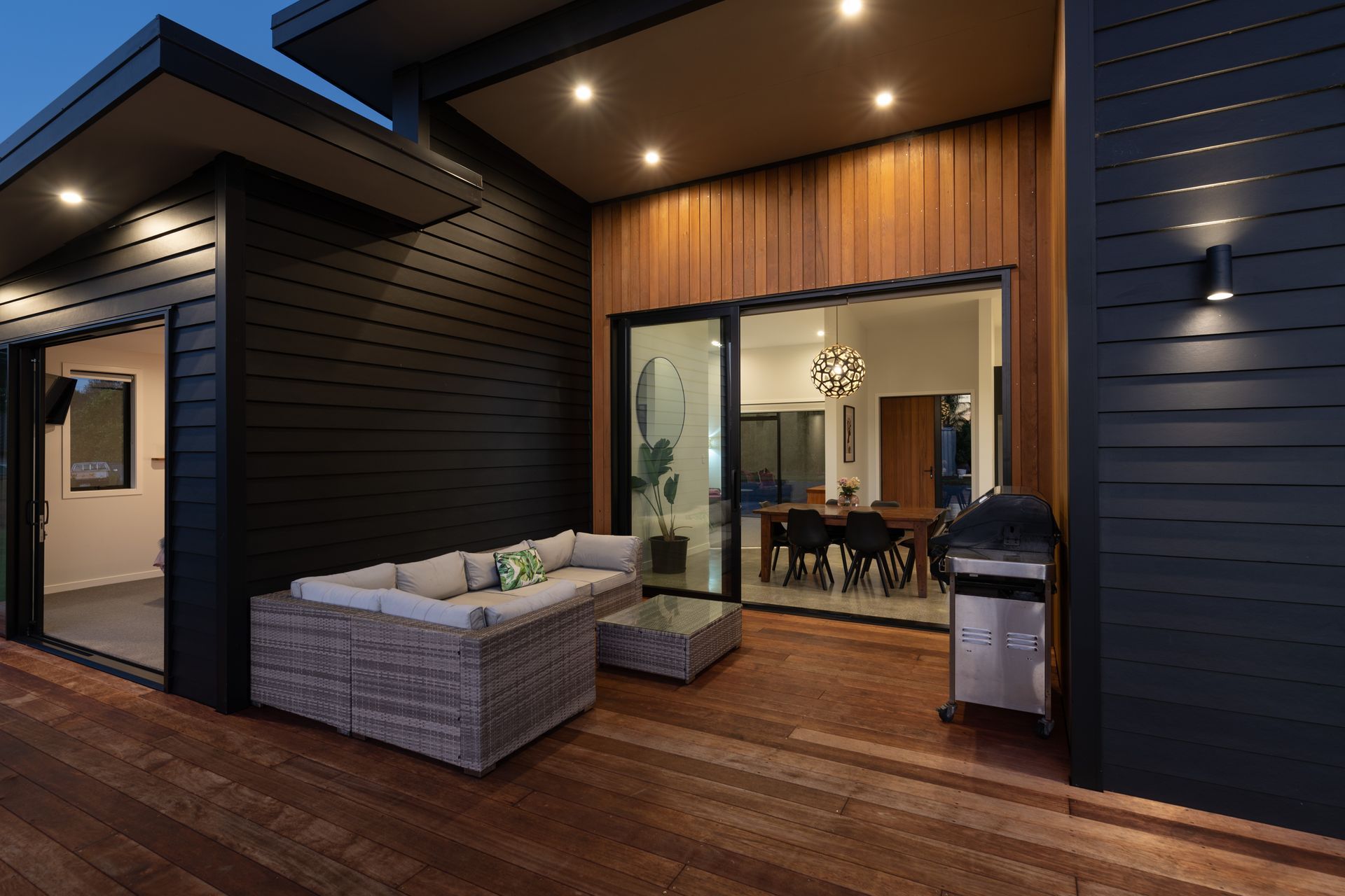 Riddell Rd New Build