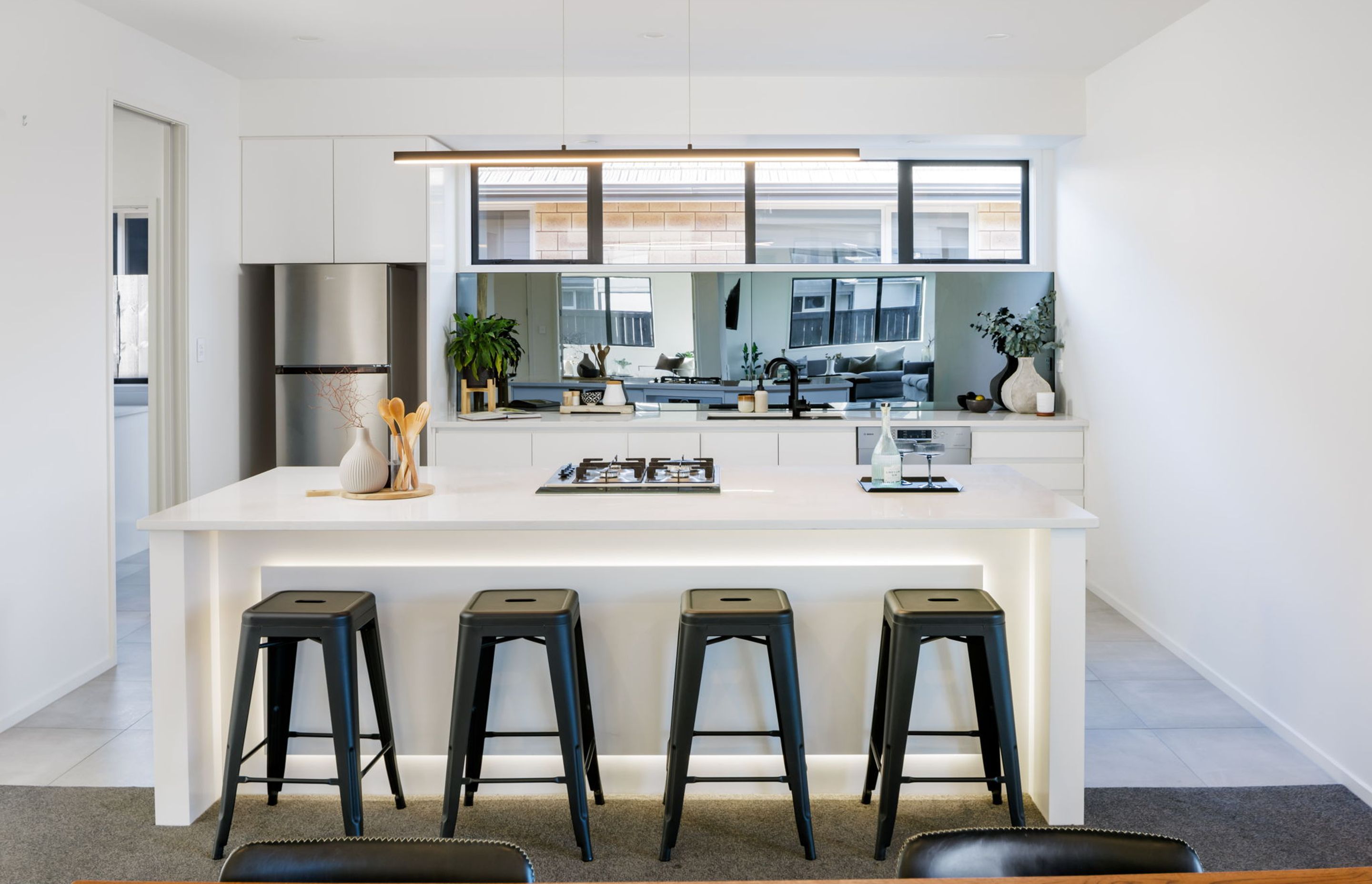 31-web-or-mls-28inHouseAR56512.jpg