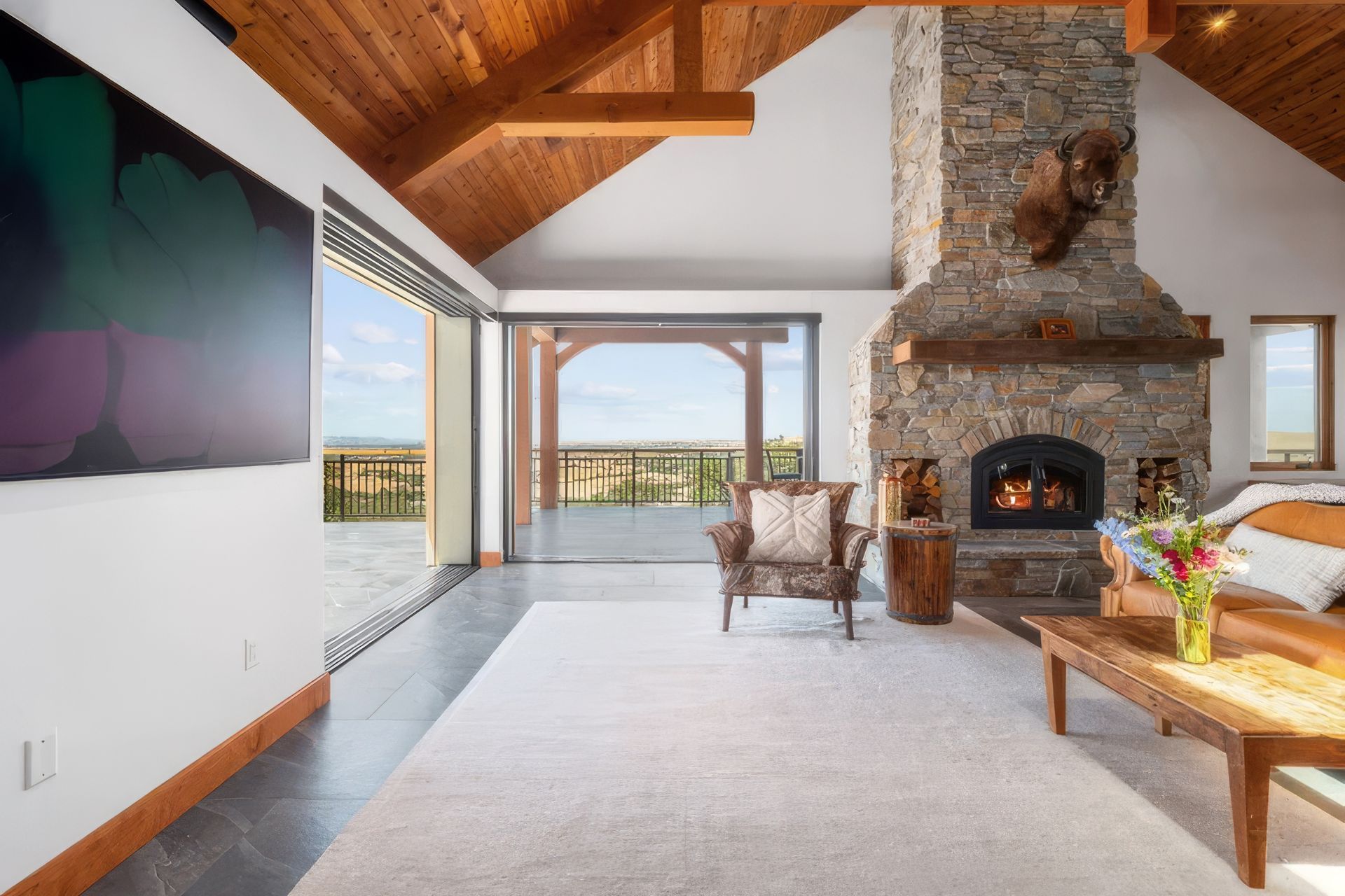 3445StageSpringsRoadInterior-2-ap-compressed-upscaled-by-Replicate.jpg