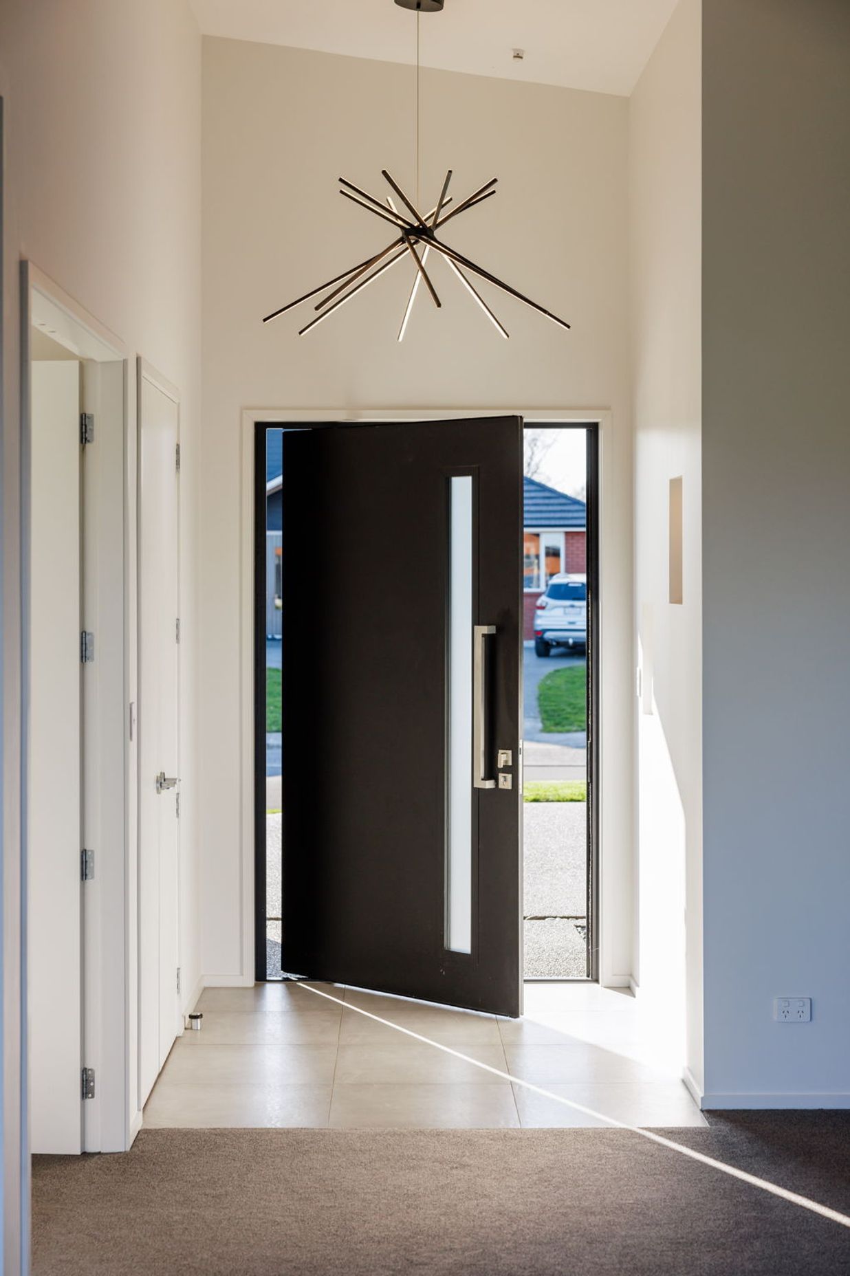 45-web-or-mls-42inHouseAR56588.jpg