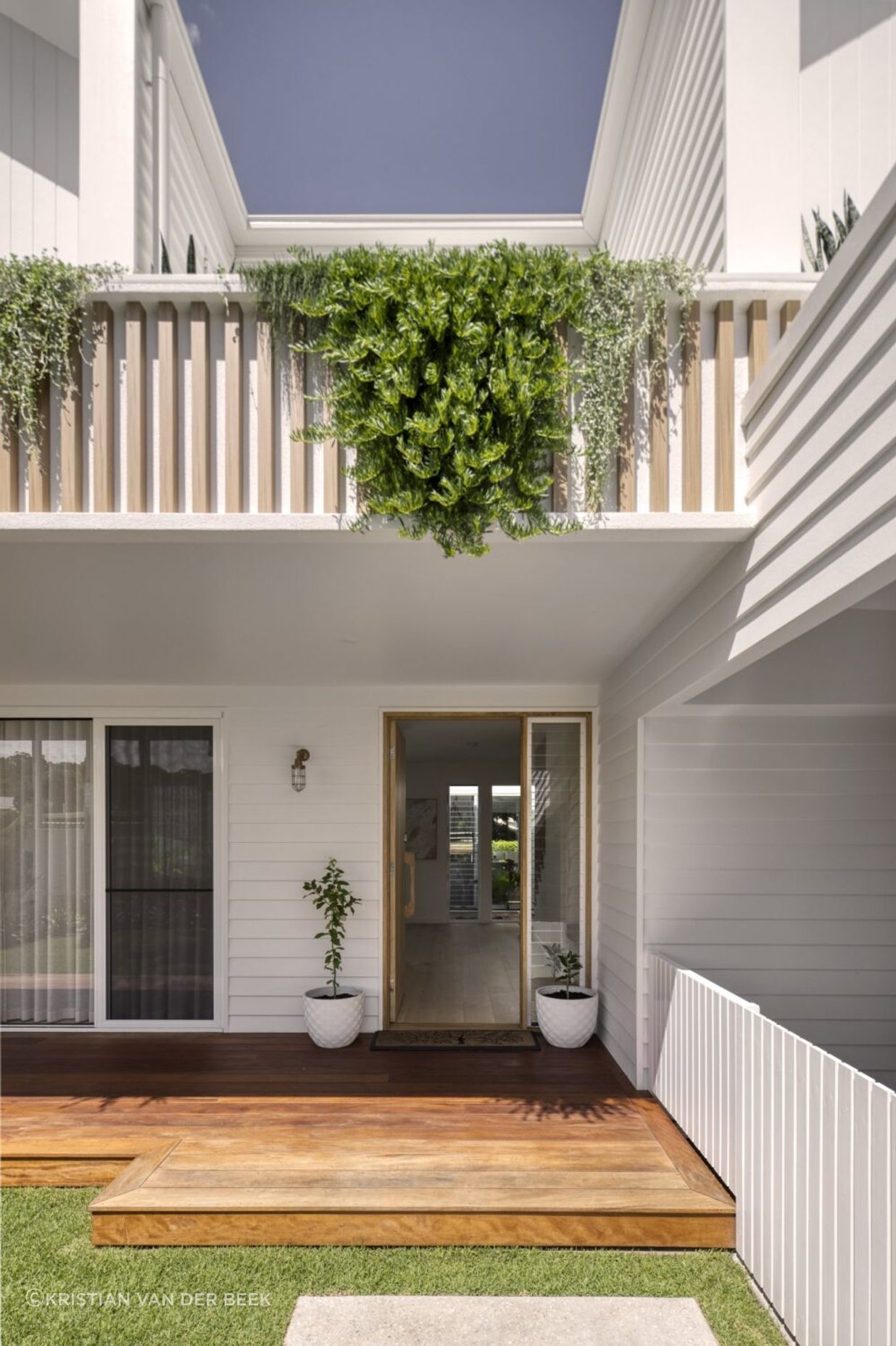 46Elanora-10-scaled.jpg