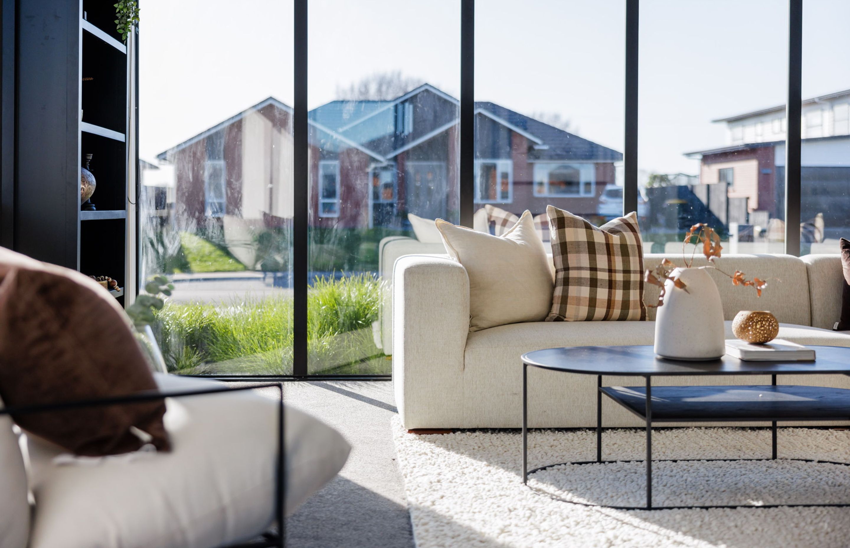 49-web-or-mls-46inHouseAR56595.jpg