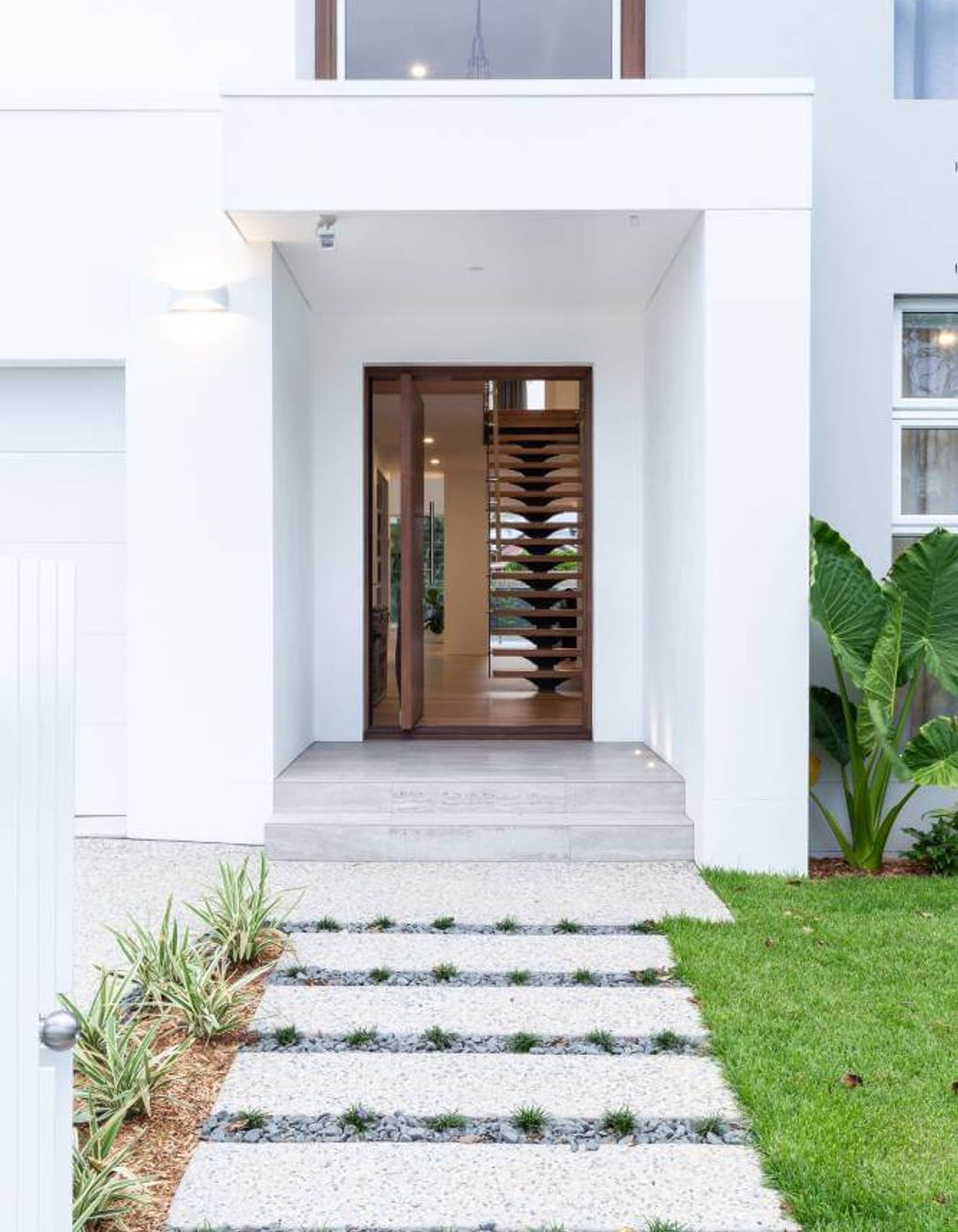 Acanthus Avenue