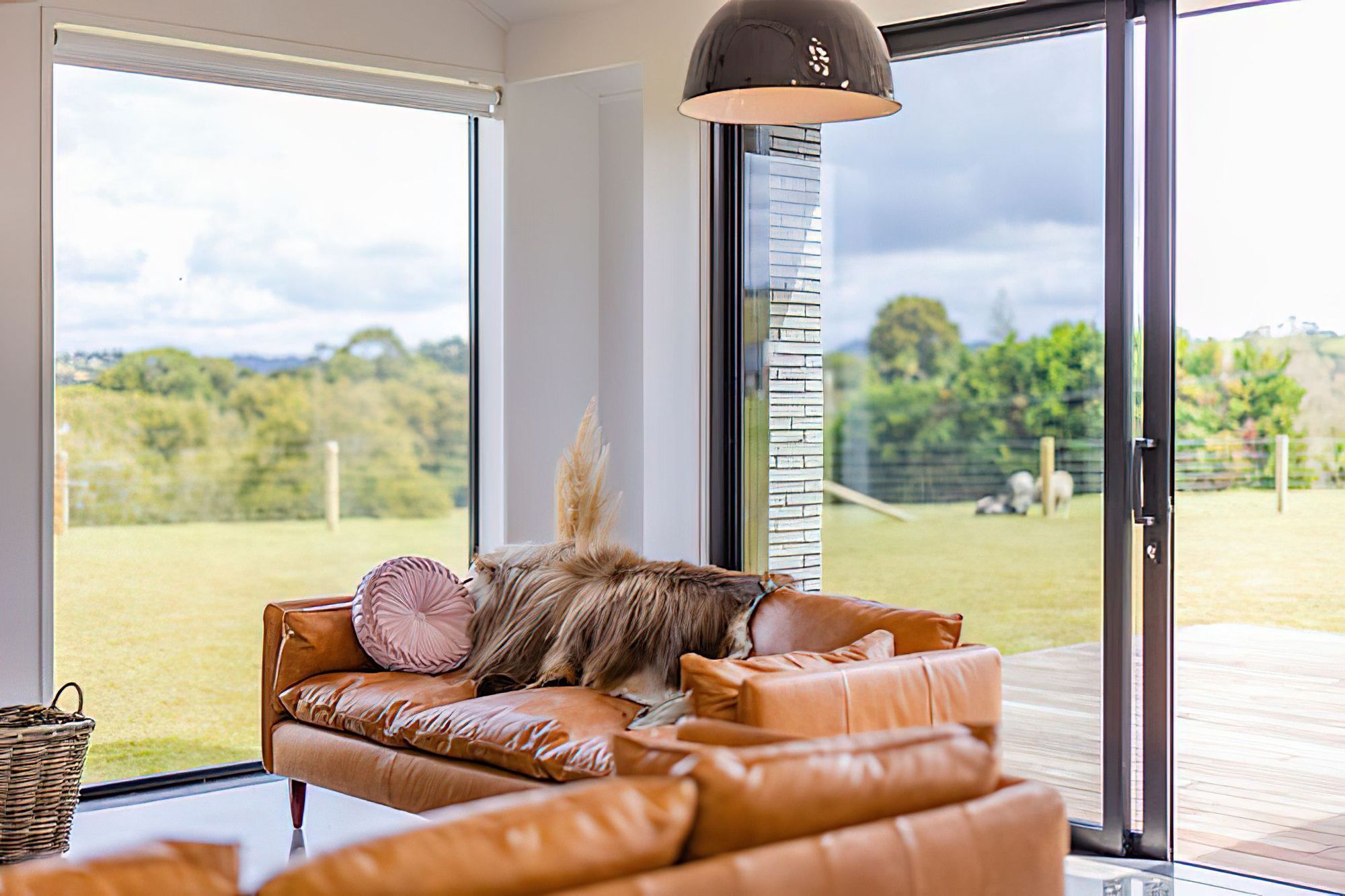 Rusty Ram- Luxury Lodge