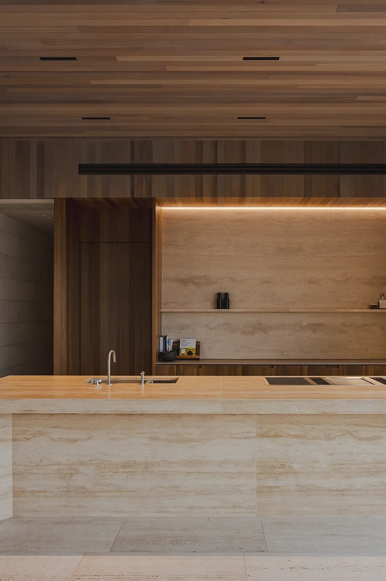 68d0a255b955181605cc5d2cMaungakawa-Home-Arabica-Smoked-Oak-Timber-Panels-1-v4.webp