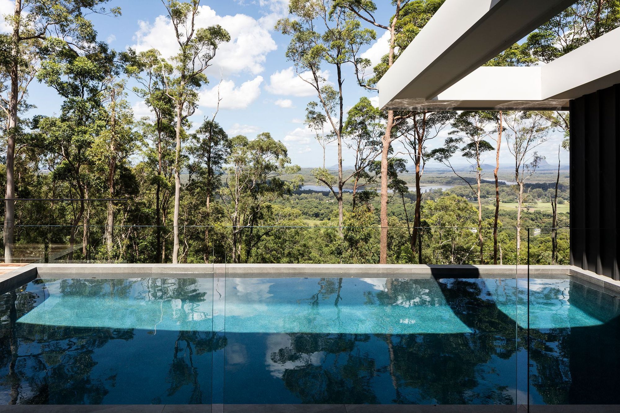 LEEDING RESIDENCE
