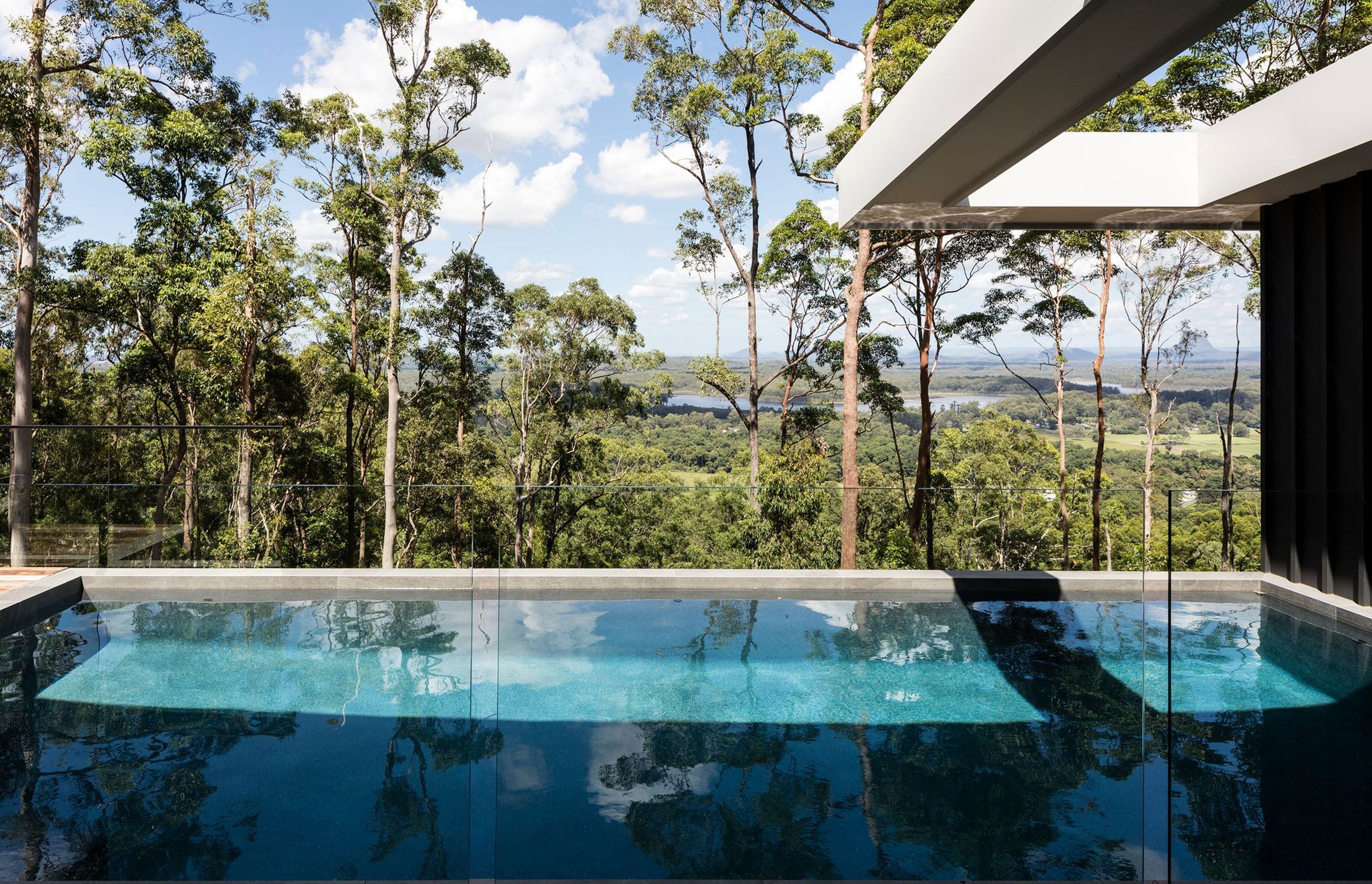 LEEDING RESIDENCE
