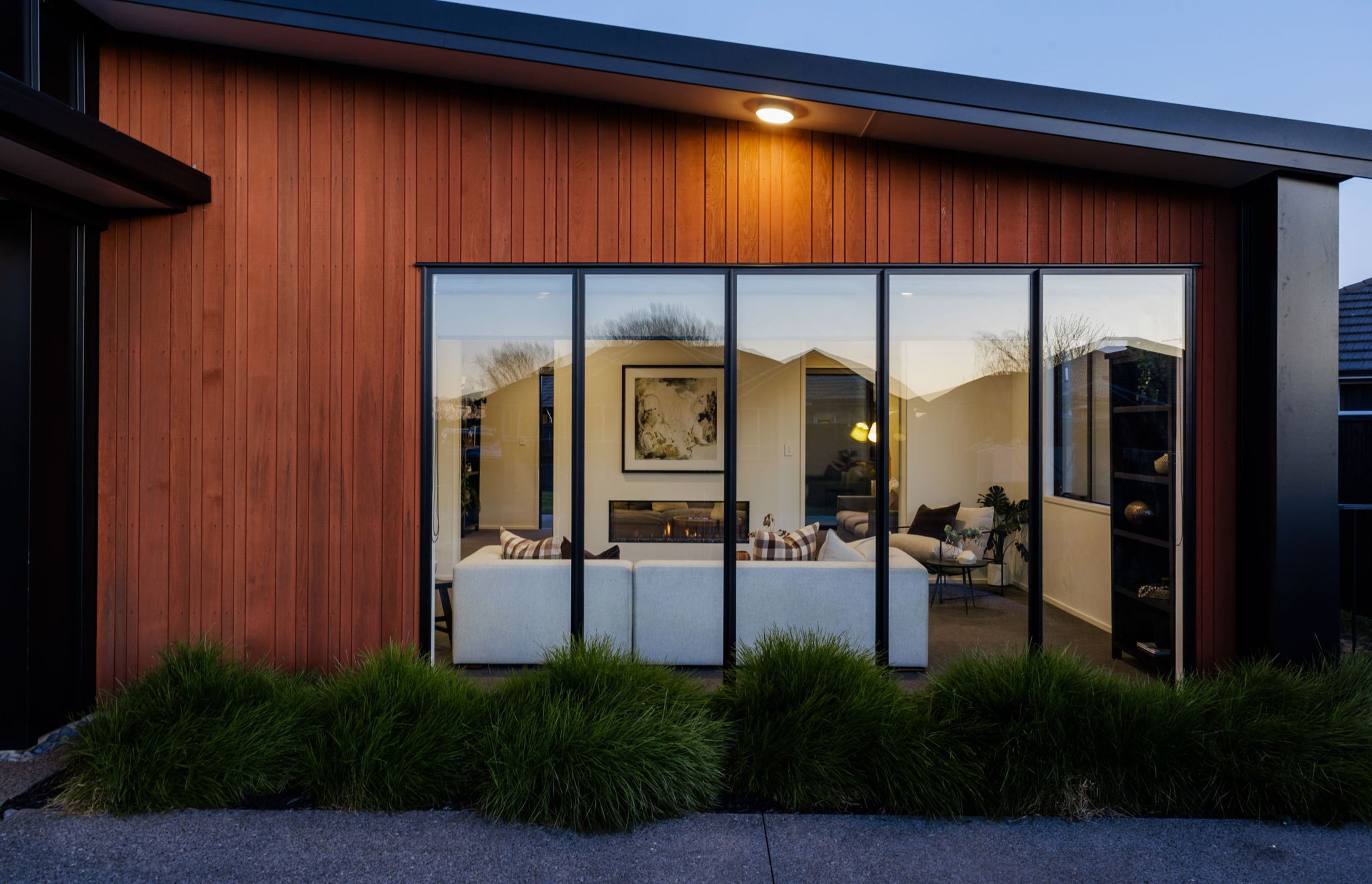 82-web-or-mls-81inHouseSR57512.jpg