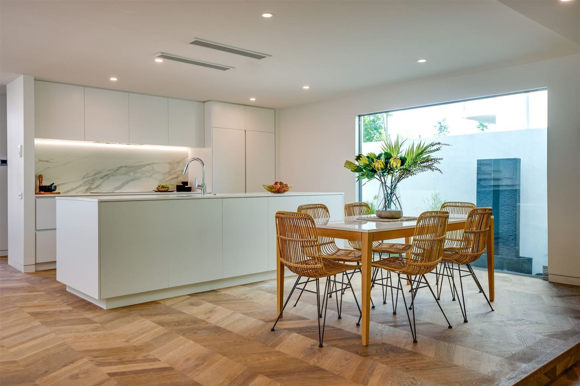 Carlton Mill Road, Merivale