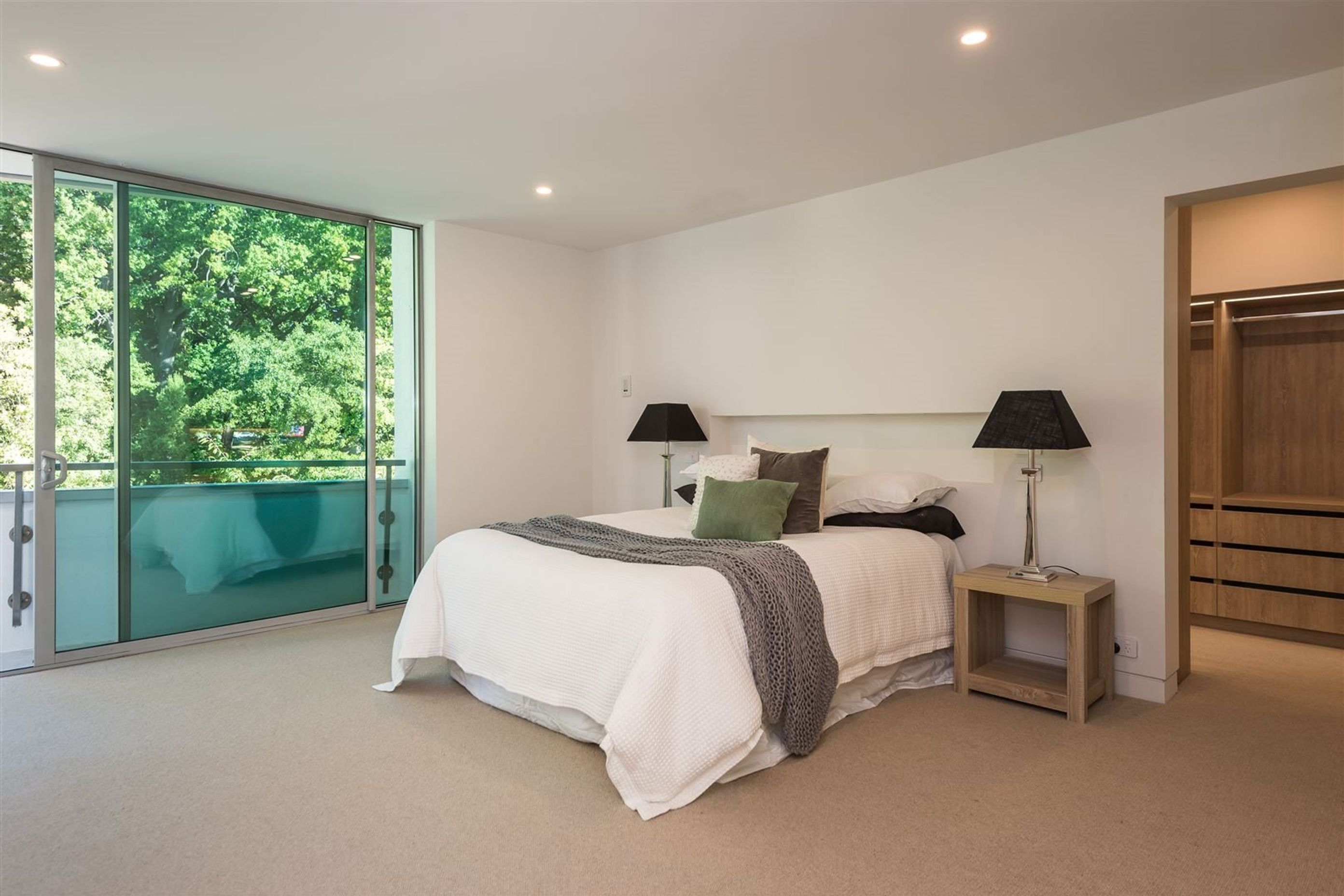 Carlton Mill Road, Merivale