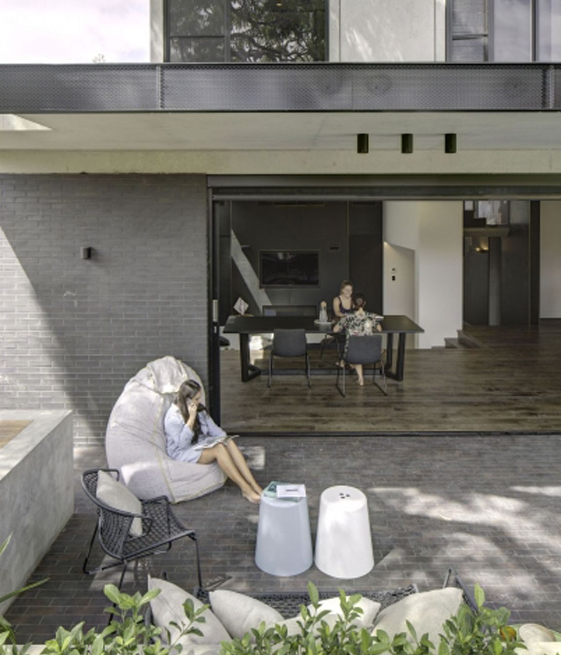 APERTURE-HOUSE09.jpg