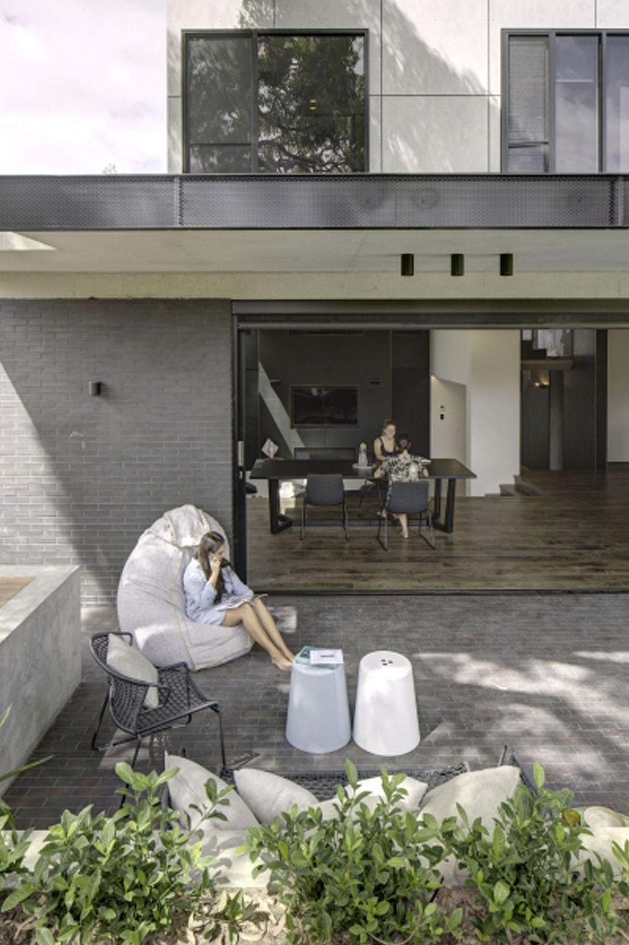 APERTURE-HOUSE09.jpg