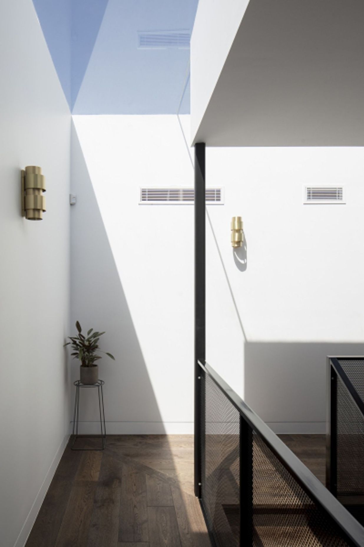 APERTURE-HOUSE14.jpg