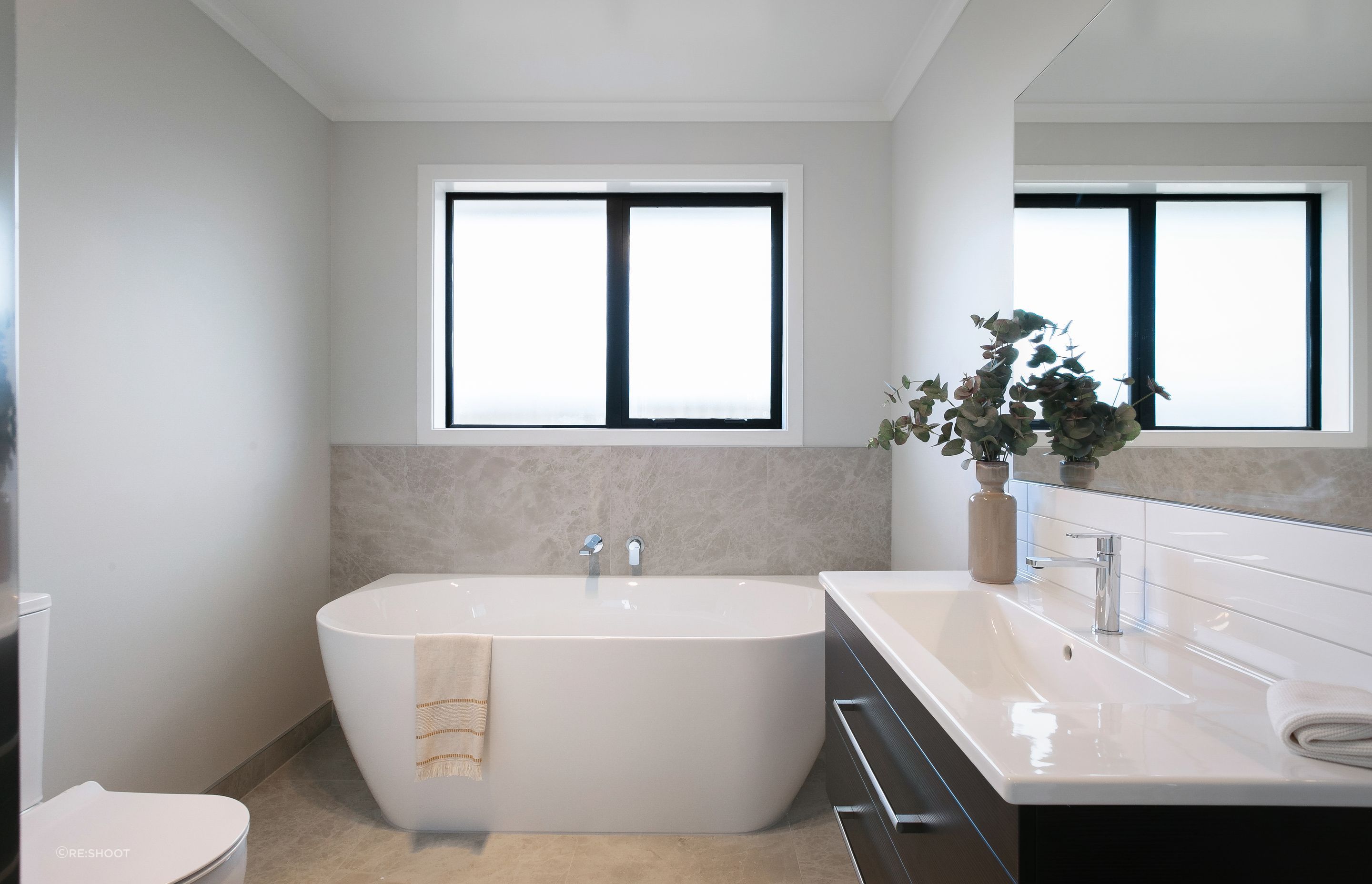 Abron-Real-Estate-24-of-43.jpg