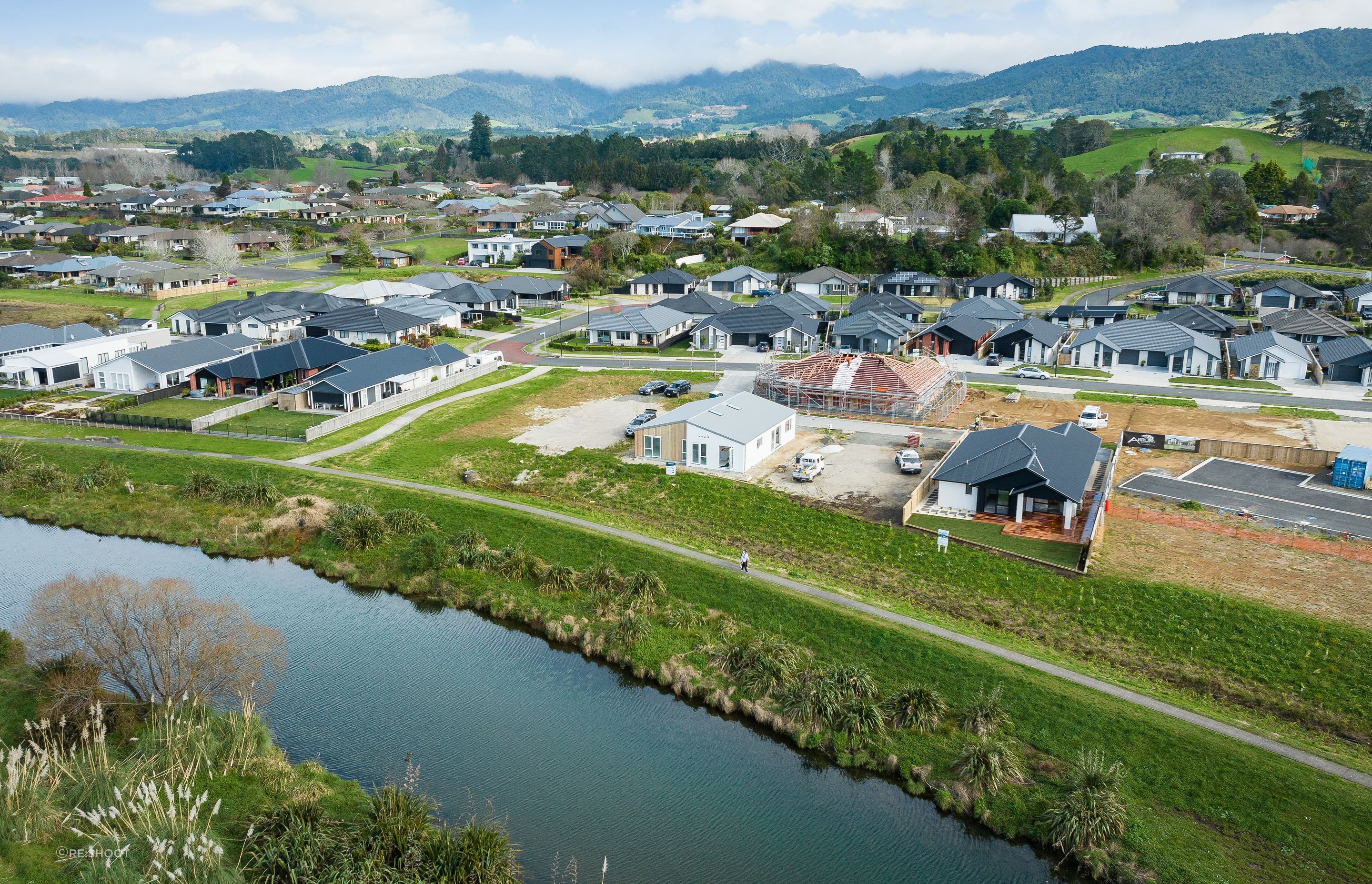 Abron-Real-Estate-39-of-43.jpg