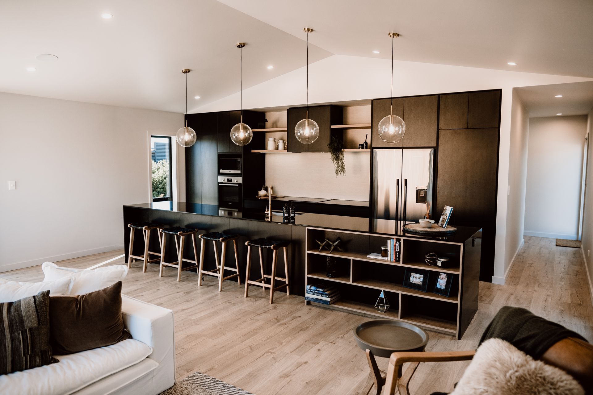 Featherston Elevate Barn 145