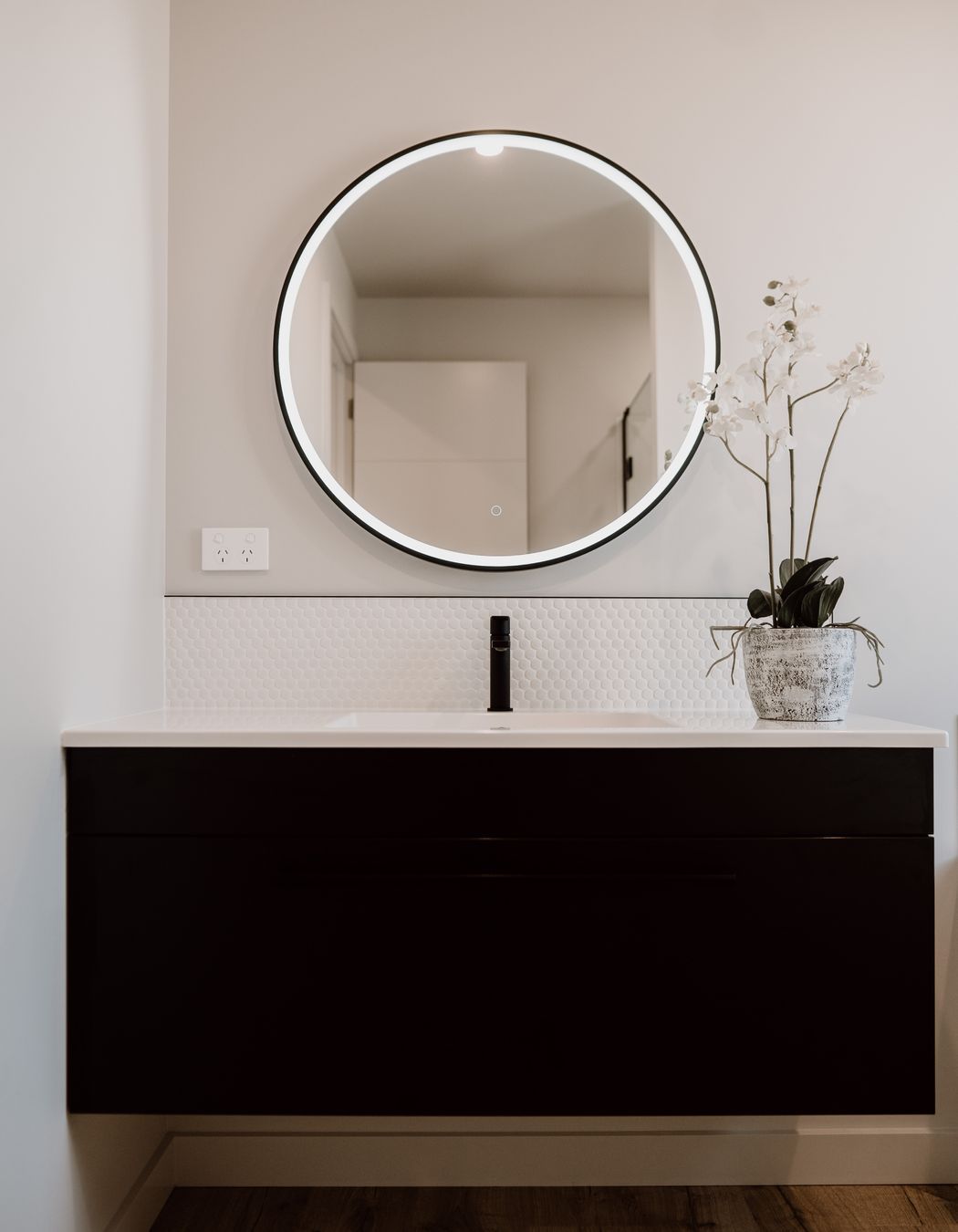 Featherston Elevate Barn 145