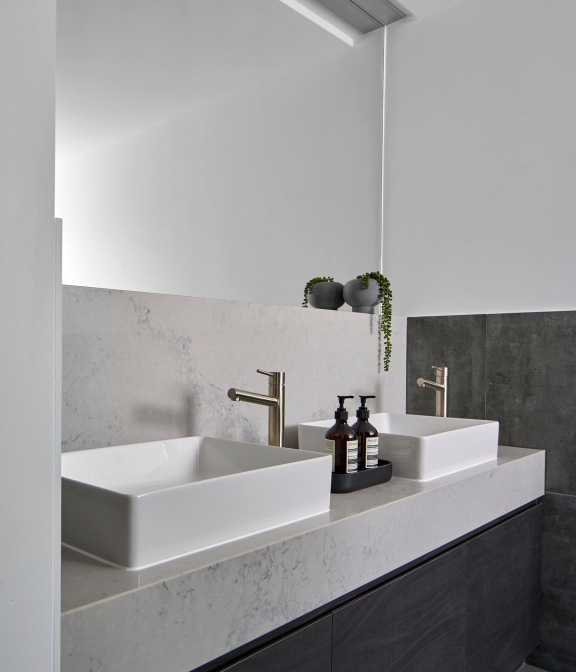 ArliHomesZuri36TheMaplesEstateINTERIORS380.jpg