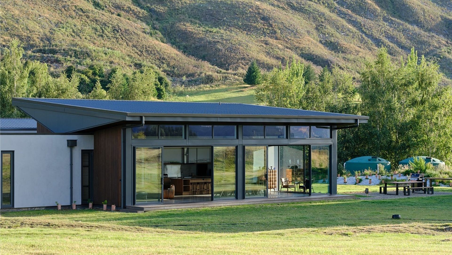 Arrowtown Retreat banner