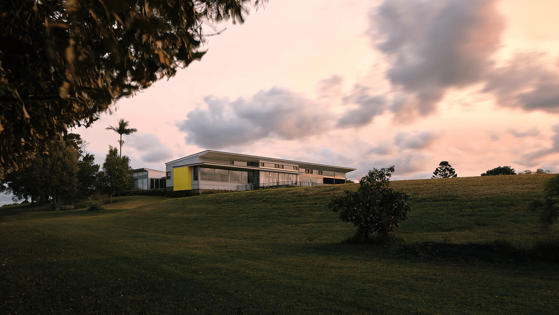 Bangalow Farm House banner