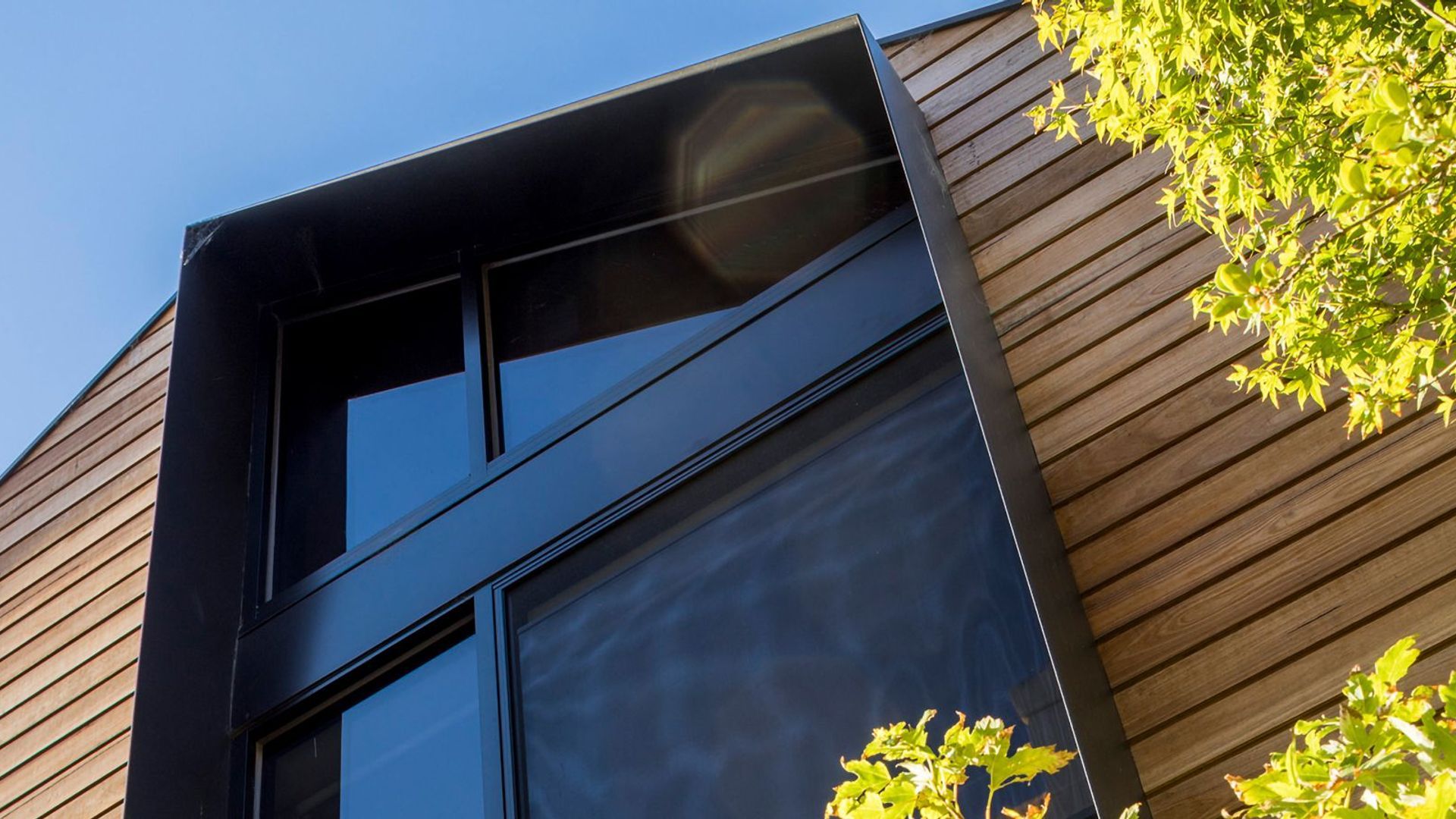 T2 Residence II banner