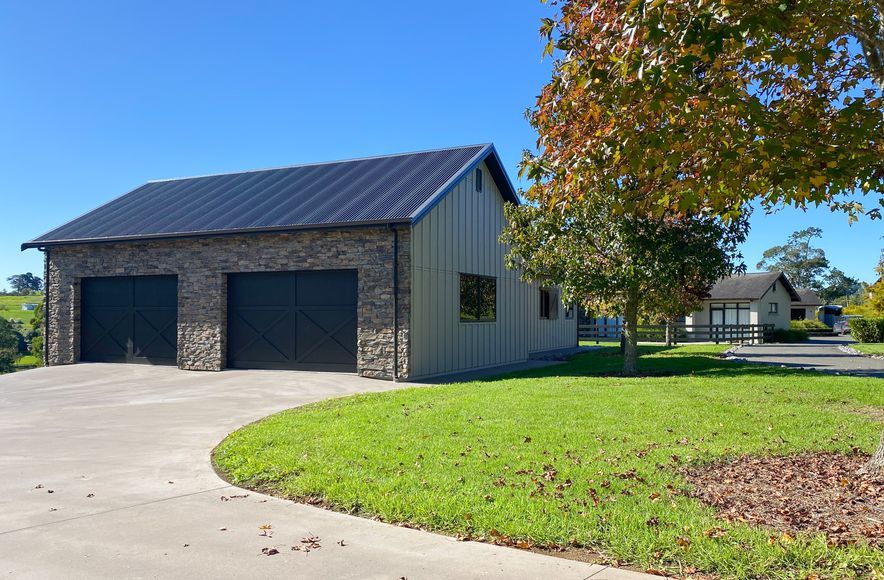 Coatesville barn with stables