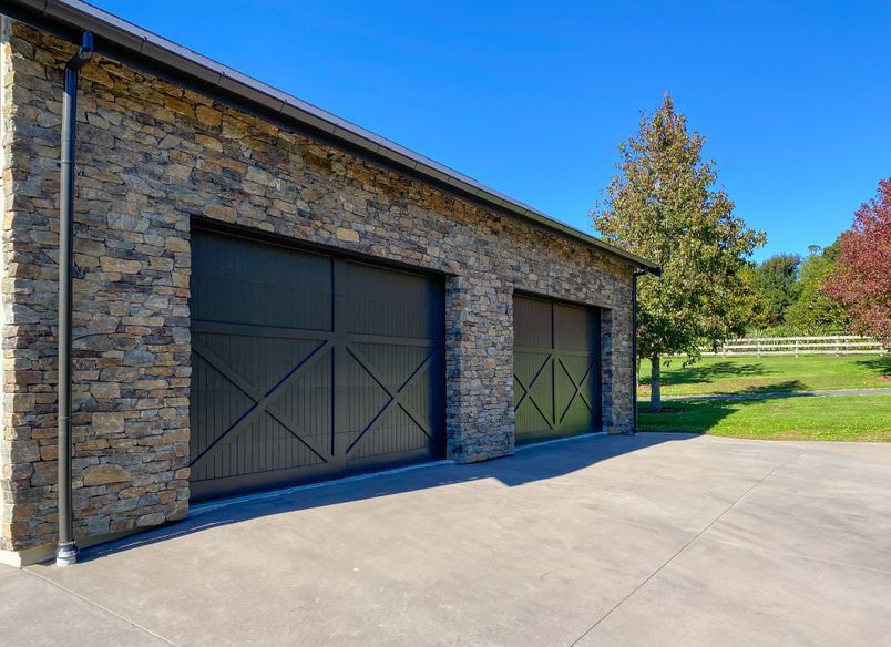 Coatesville barn with stables