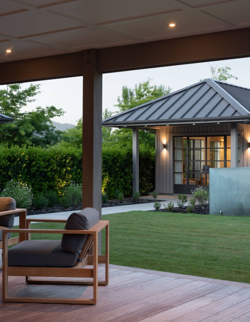Black-Barn-Retreat-Hawkes-Bay2.jpg