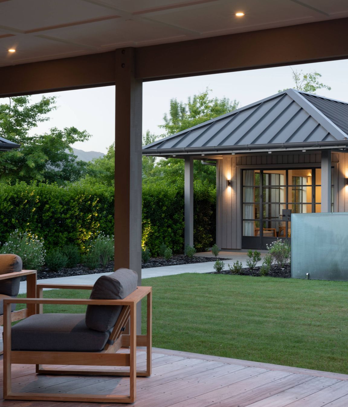 Black-Barn-Retreat-Hawkes-Bay2.jpg