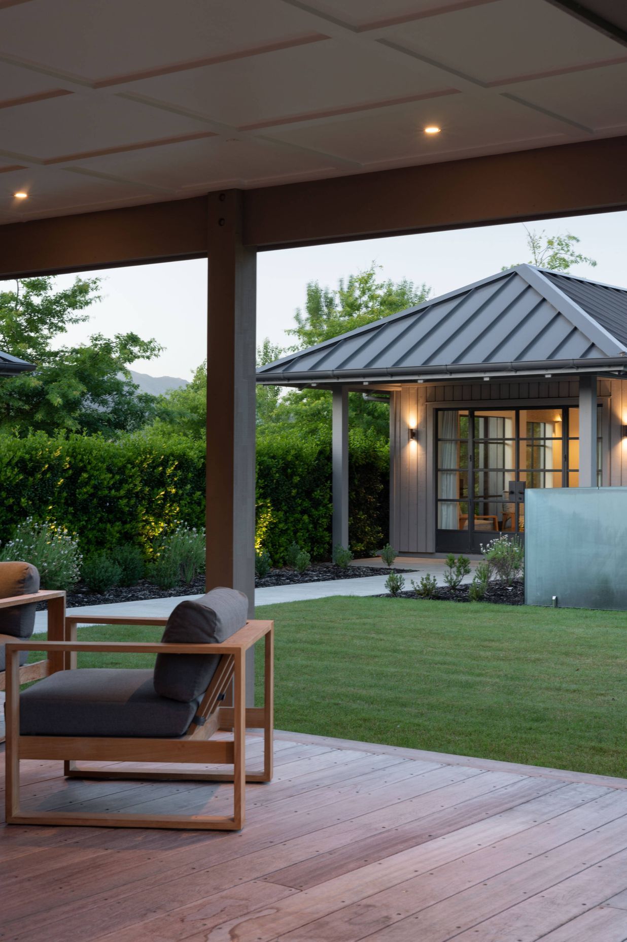 Black-Barn-Retreat-Hawkes-Bay2.jpg