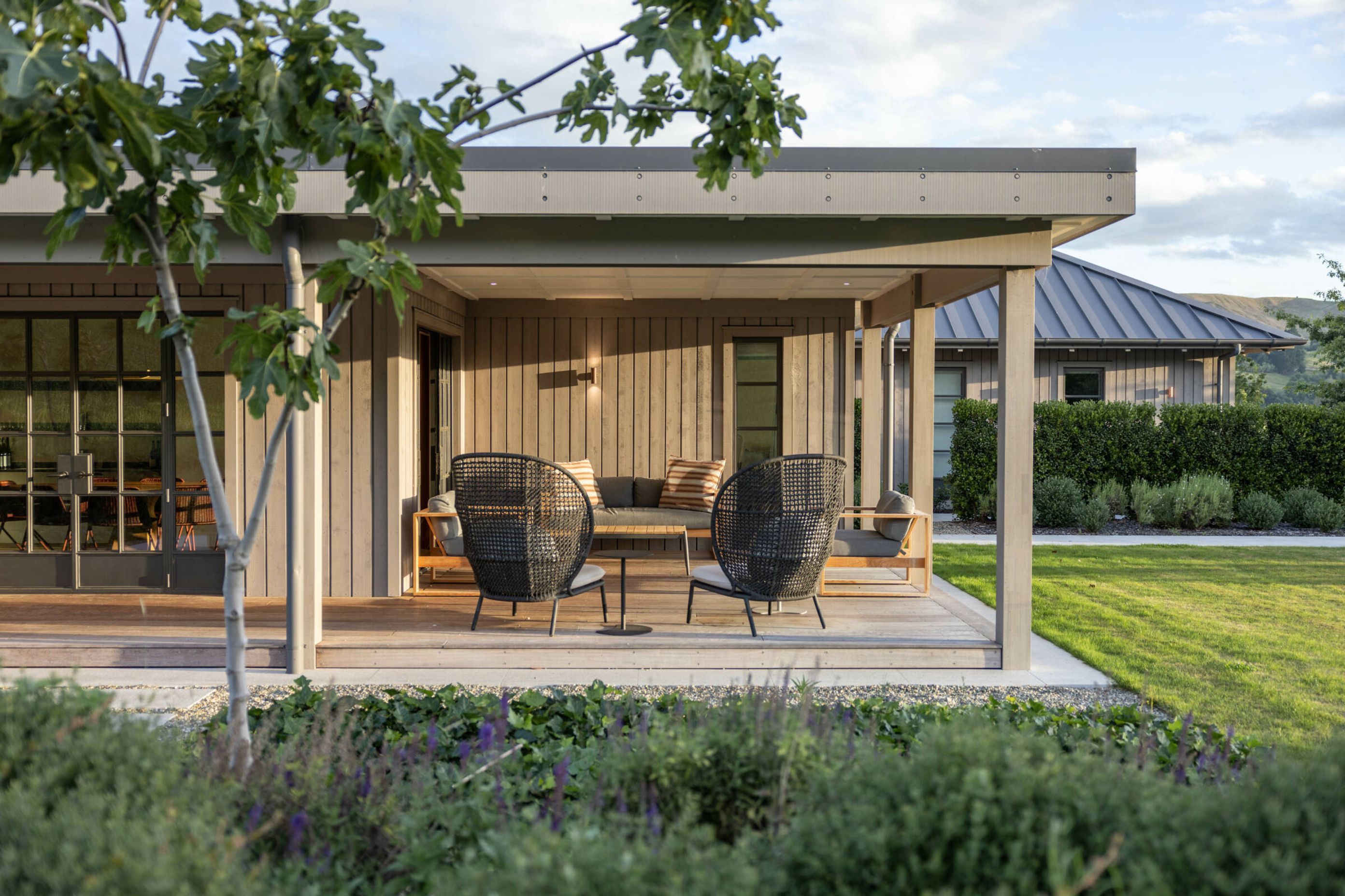 Black-Barn-Retreat-Hawkes-Bay4.jpg