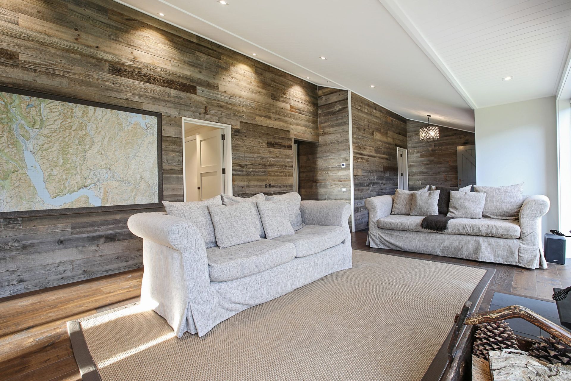 Cabin Fever, Arrowtown