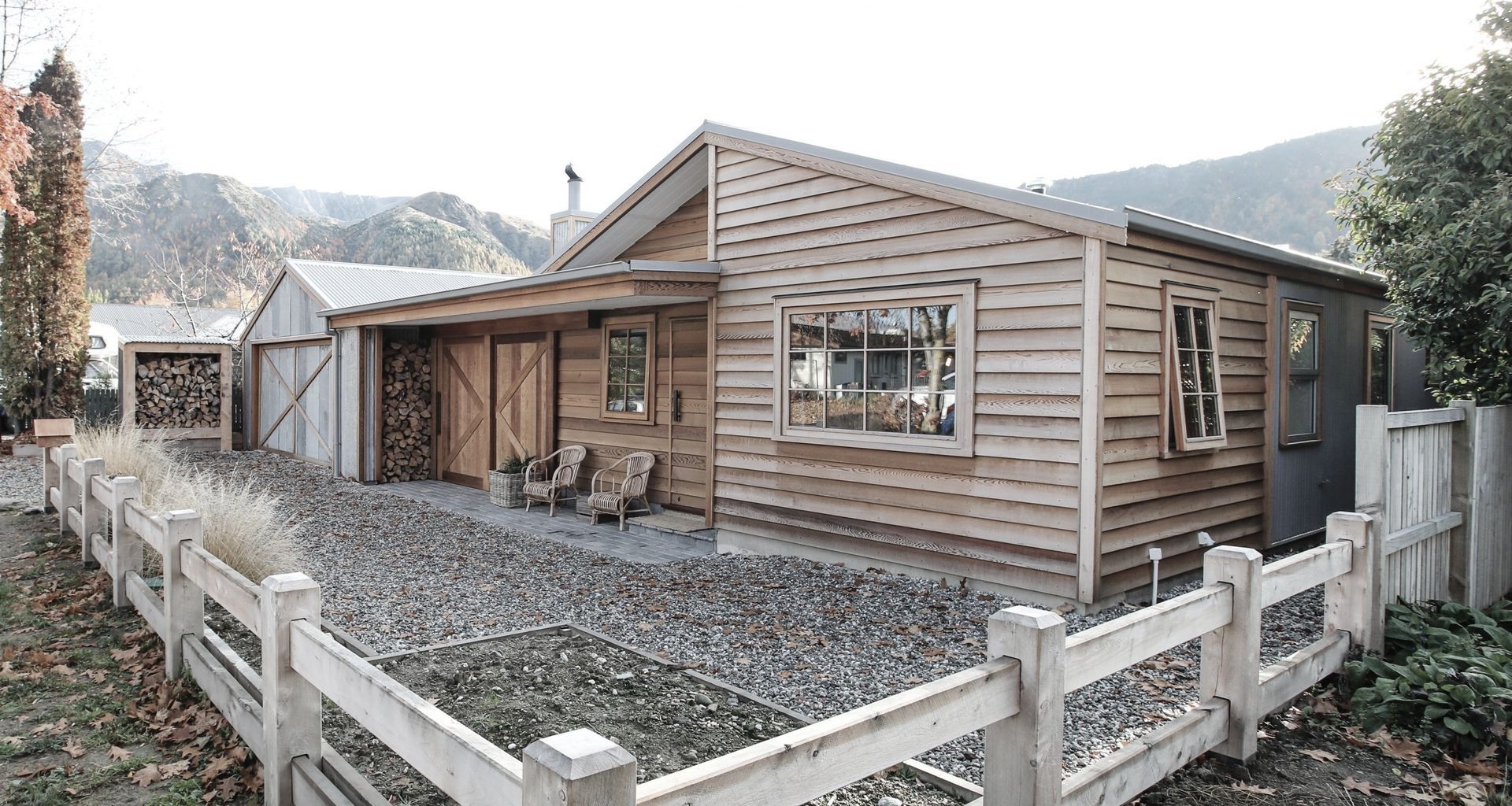 Cabin Fever, Arrowtown banner