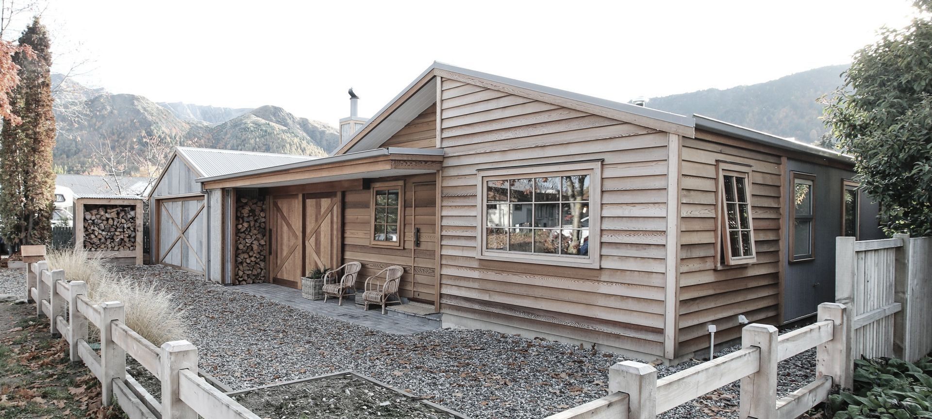 Cabin Fever, Arrowtown banner