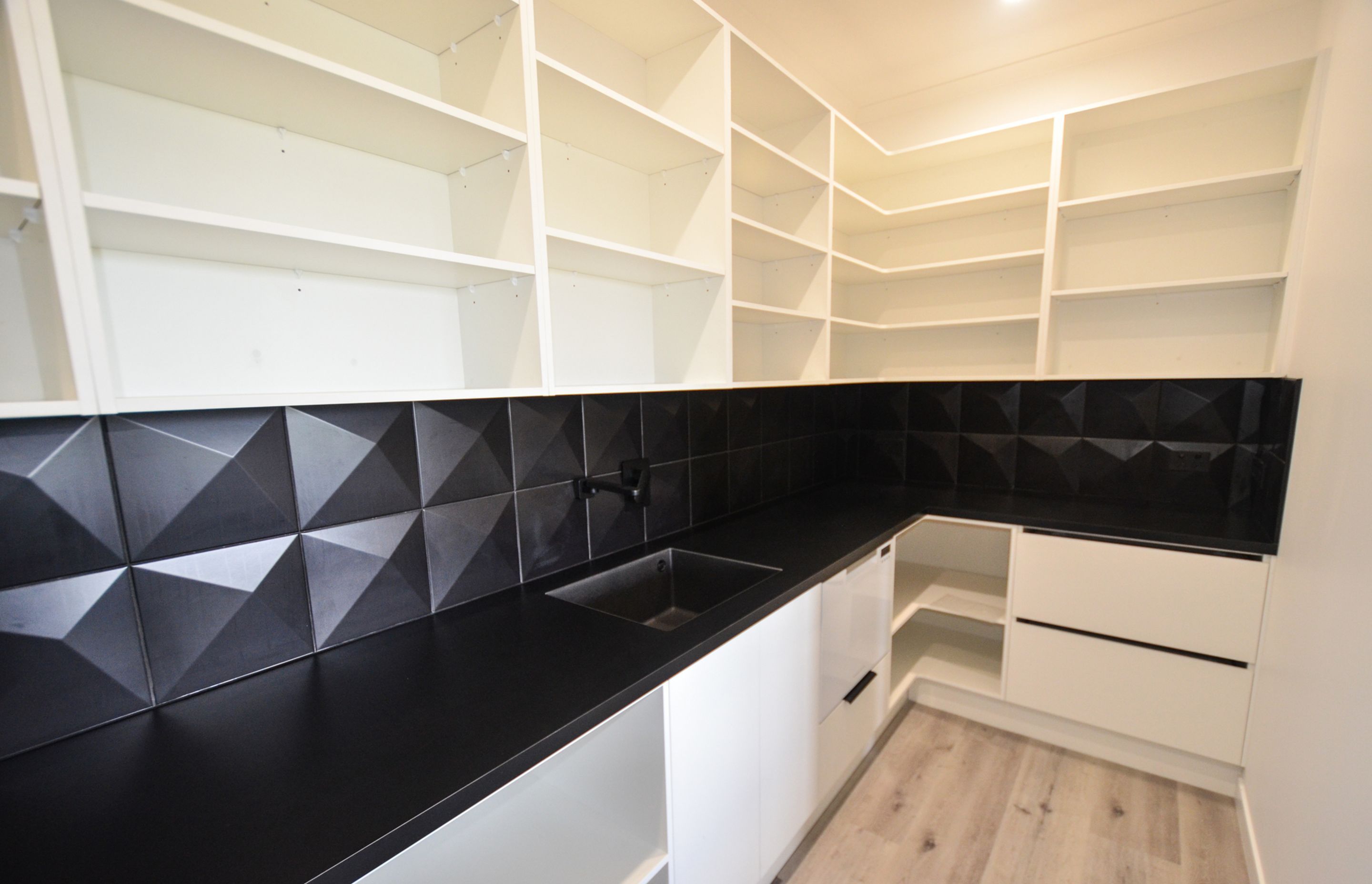 441 Glenbrook/Waiuku Rd - Build