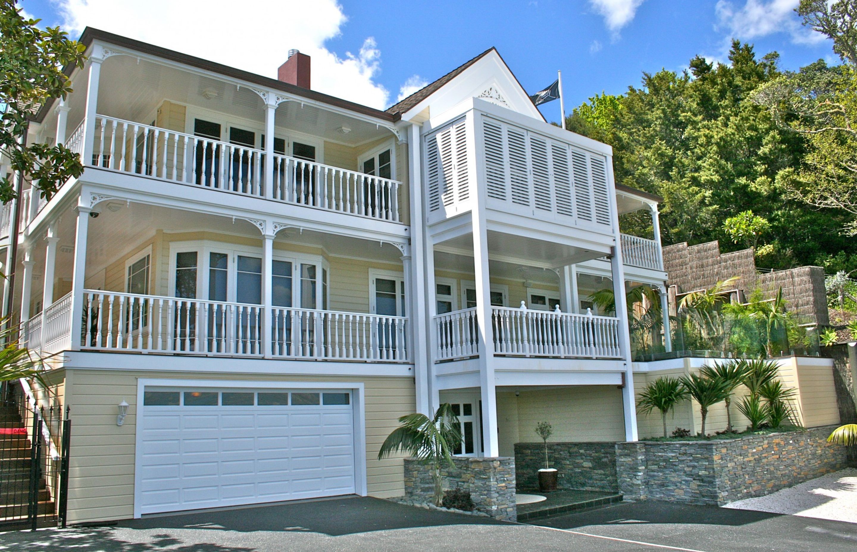Colonial Style