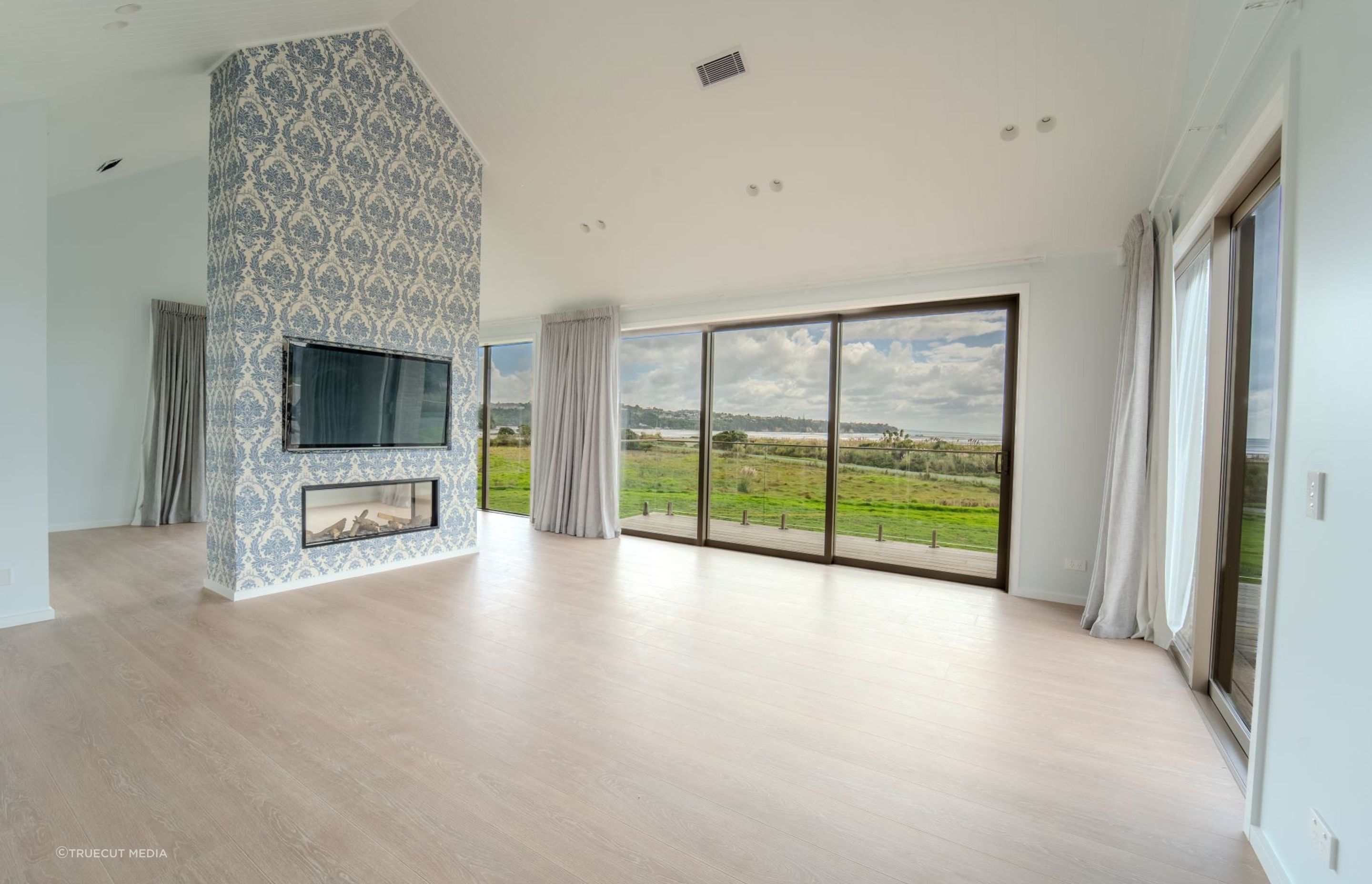 Copy-of-AldersonBuildingWhitfordHDR-14.jpg