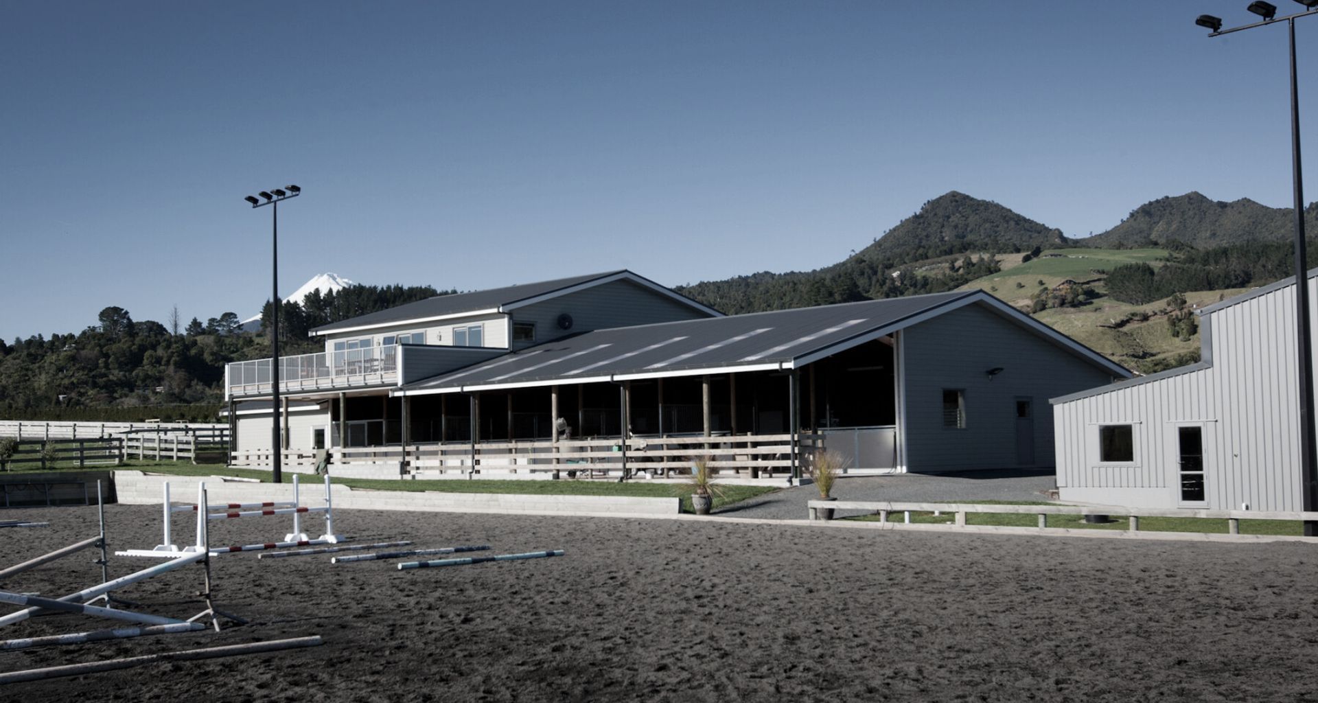 Dickey-Blyde Stables banner